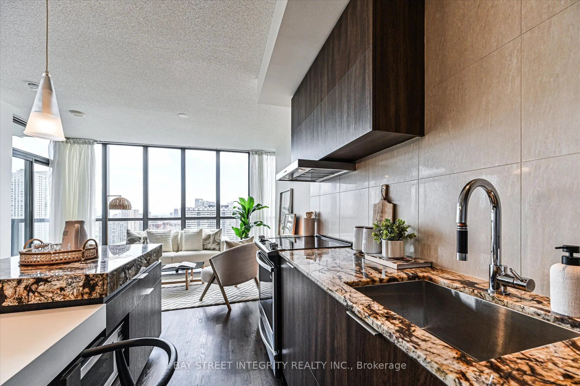 101 Charles Street E, #2103