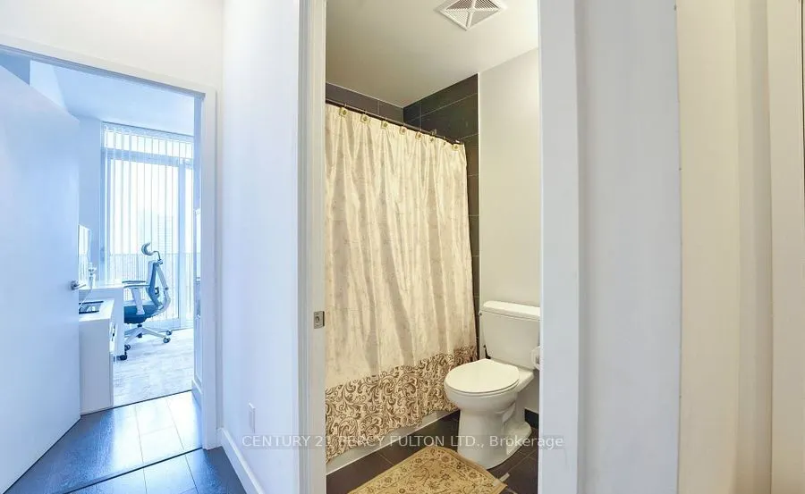 8 Eglinton Avenue E, #1808