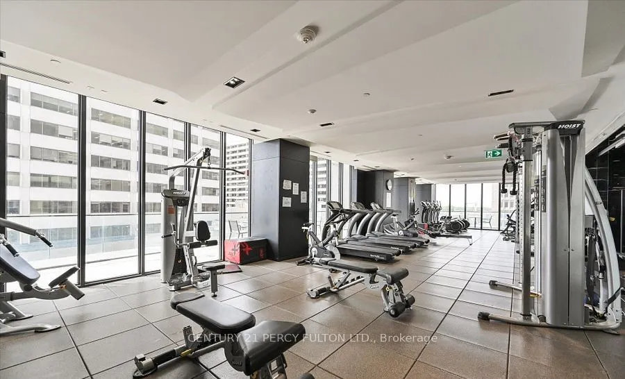 8 Eglinton Avenue E, #1808