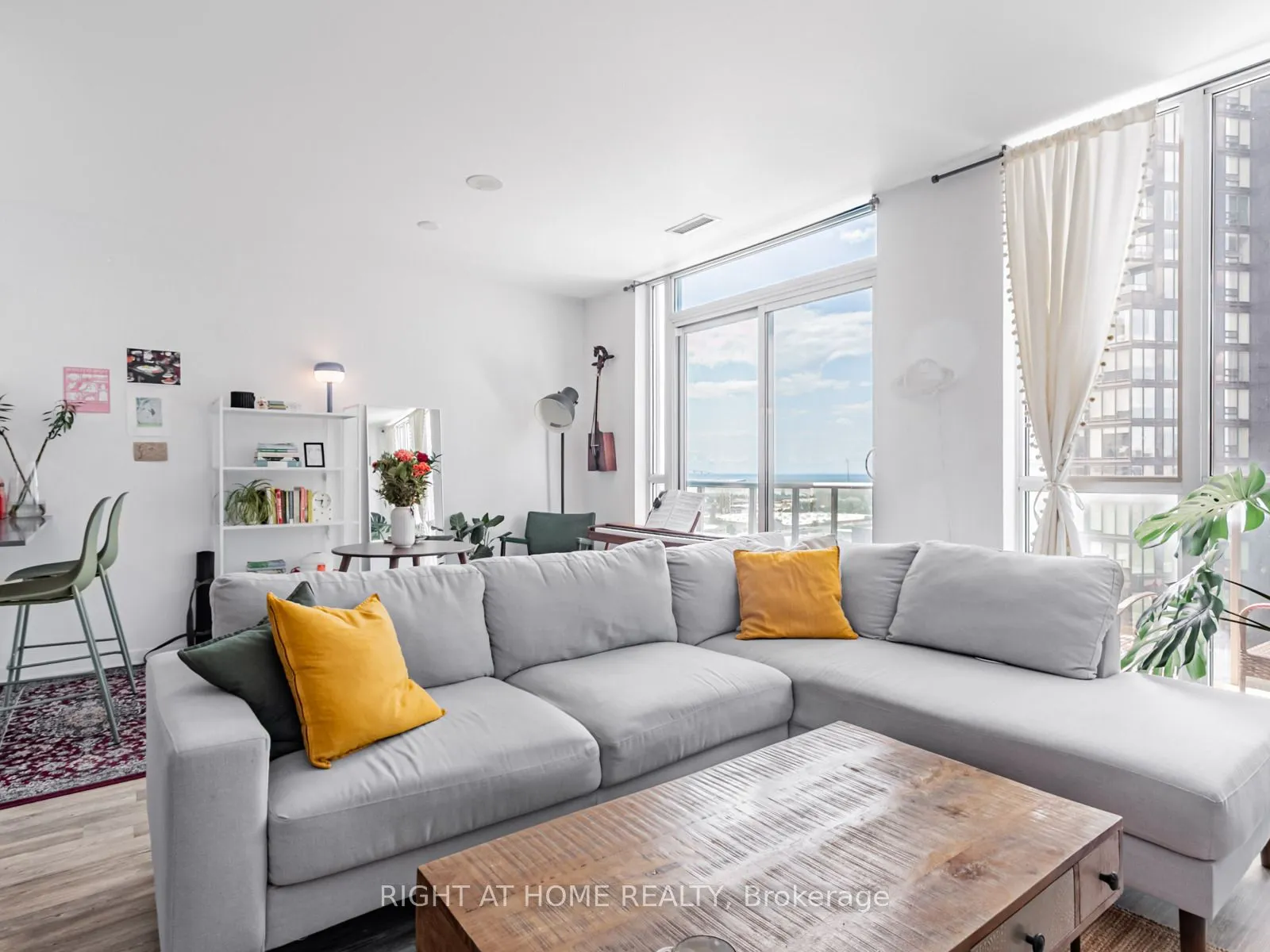 69 Lynn Williams Street, #1507