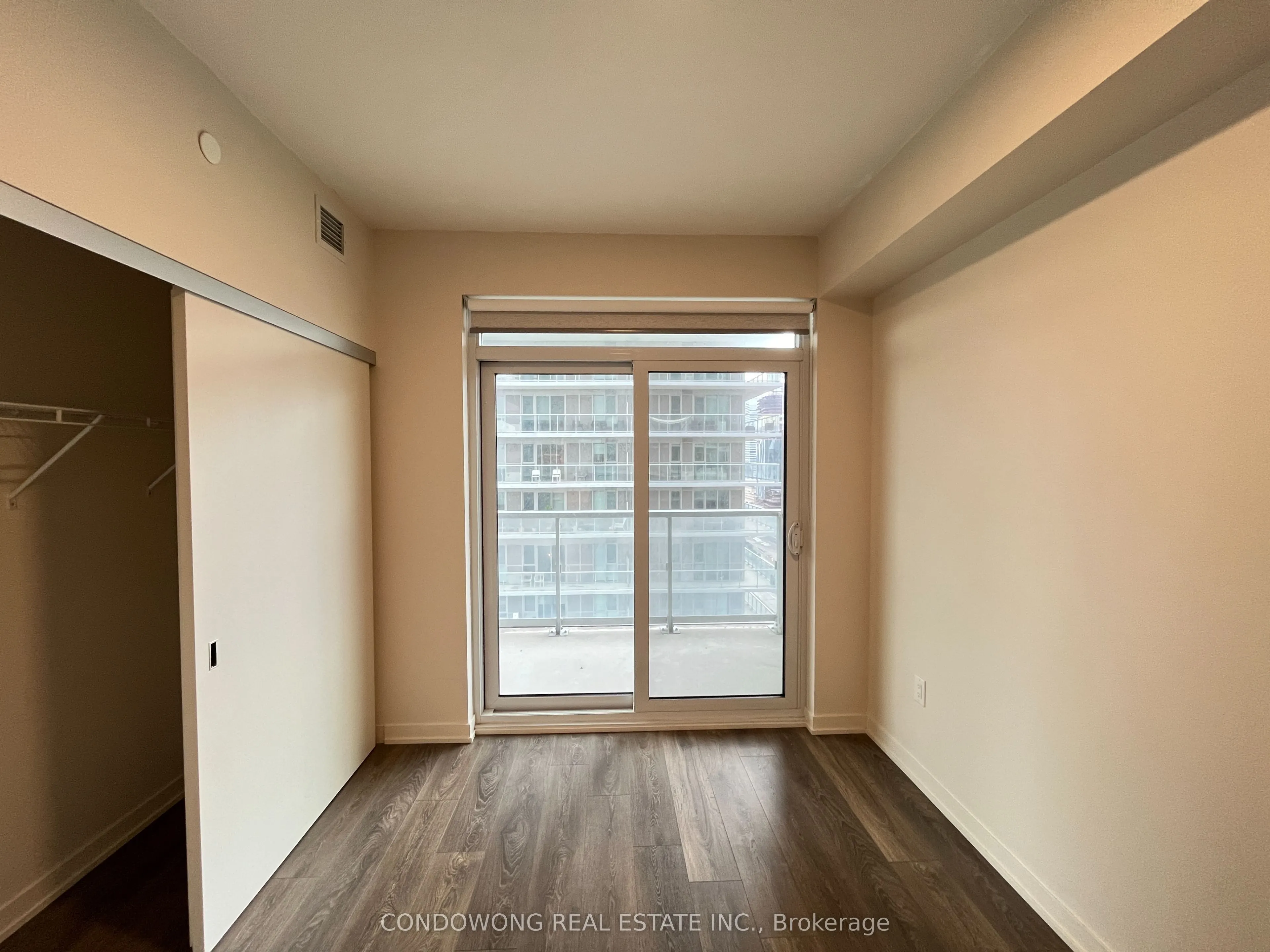 20 Richardson Street, #2405
