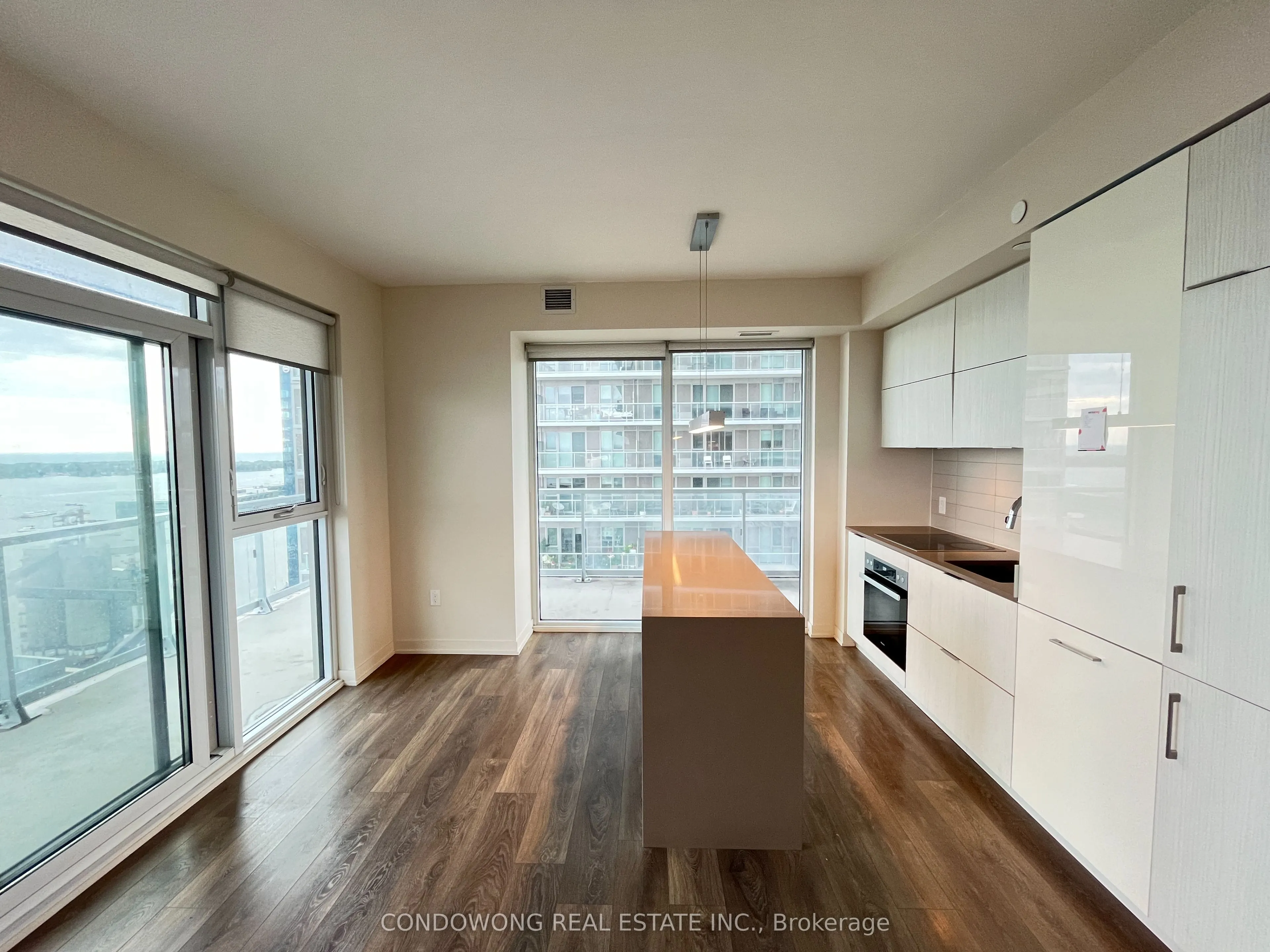 20 Richardson Street, #2405