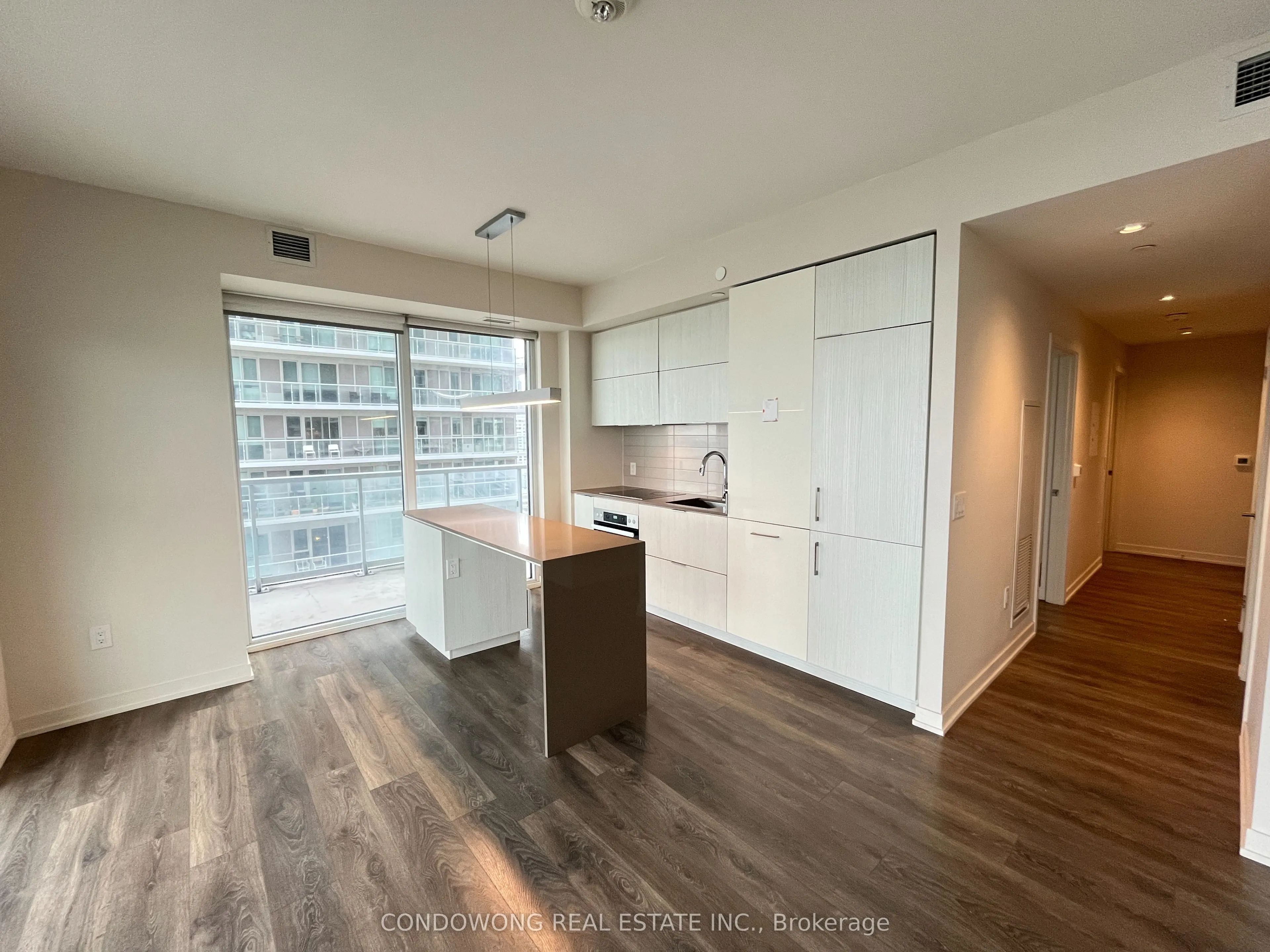 20 Richardson Street, #2405