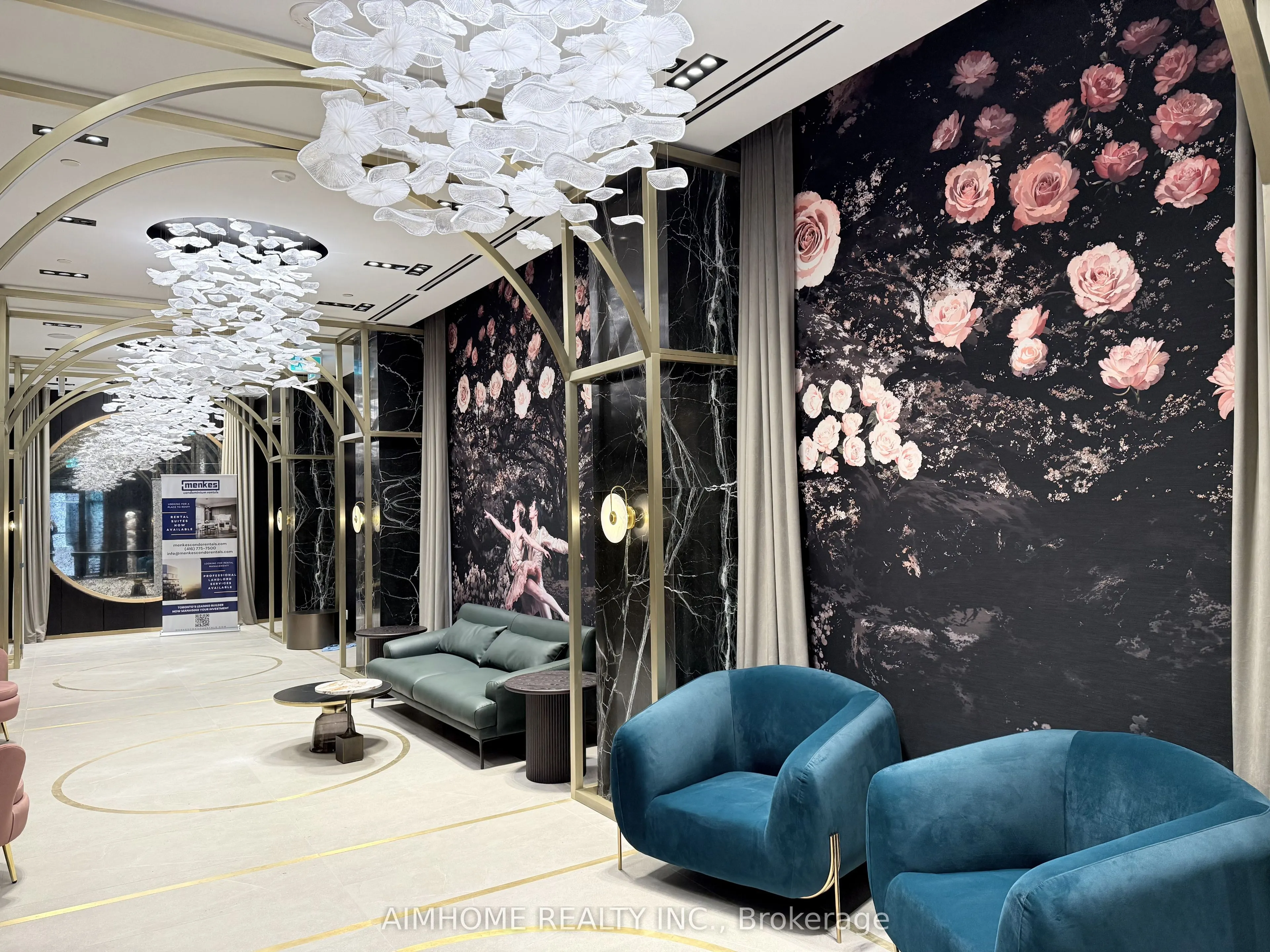 771 Yonge Street, #901