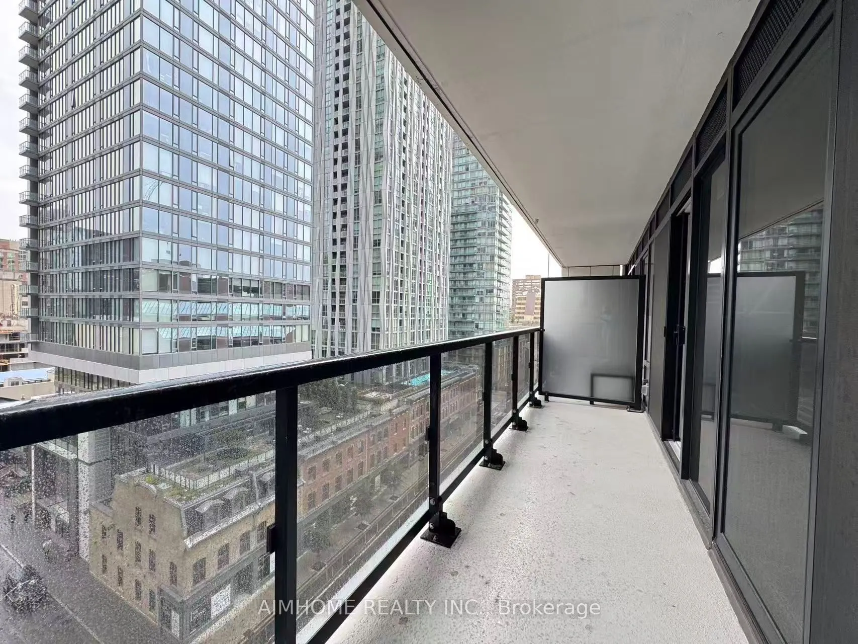 771 Yonge Street, #901