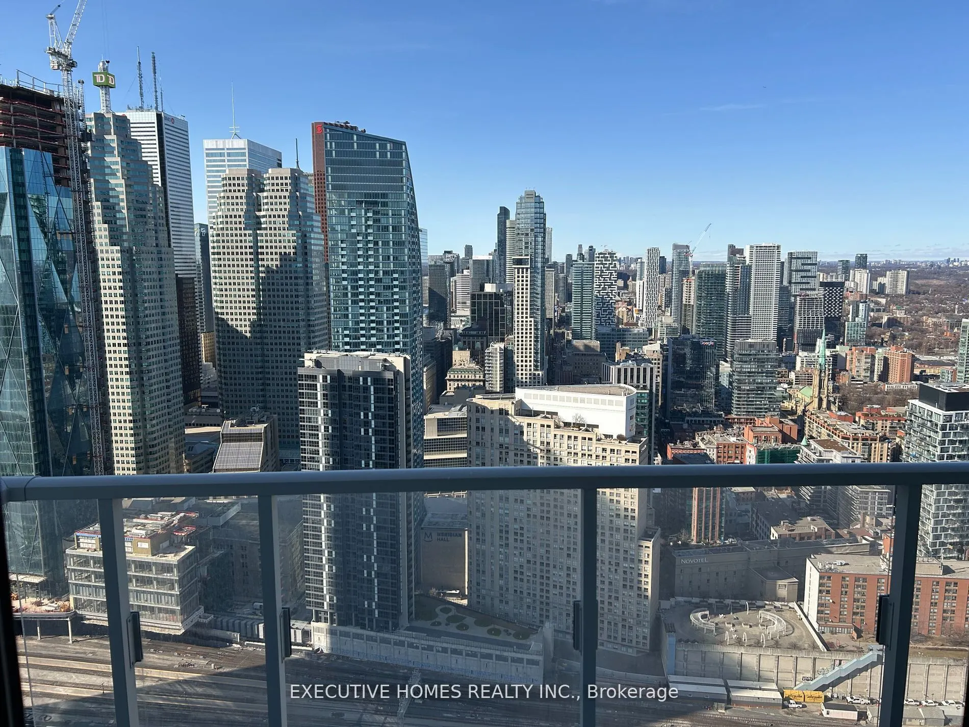 28 Freeland Street, #4806