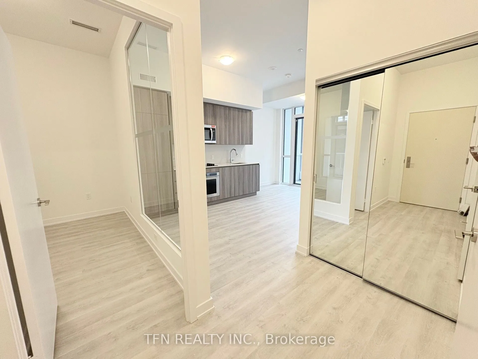 15 Richardson Street, #1123