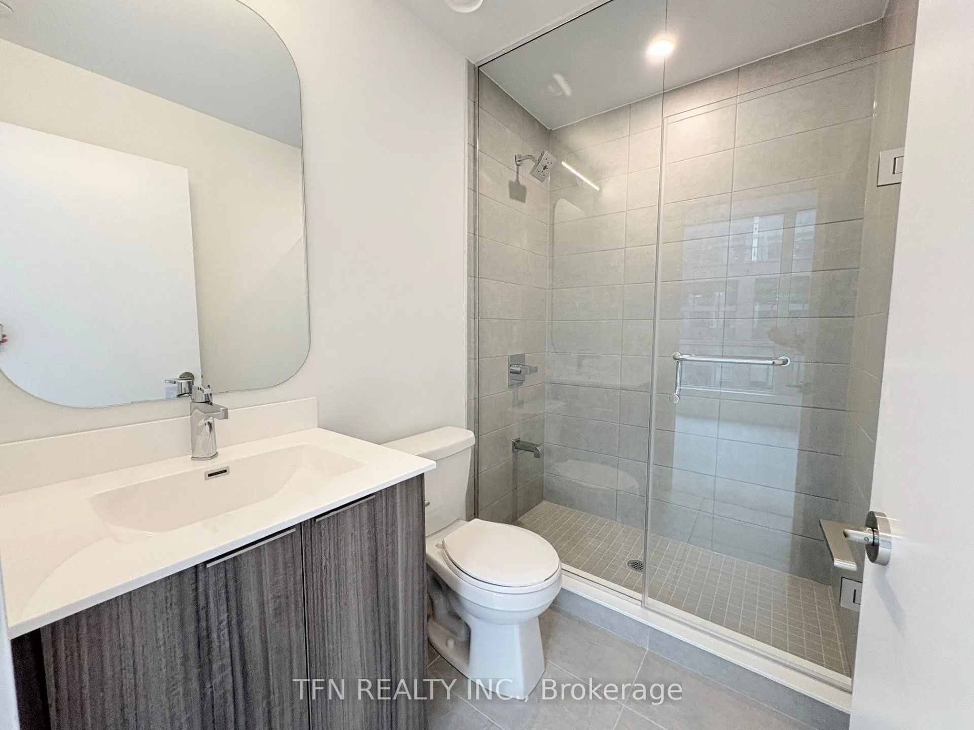 15 Richardson Street, #1123