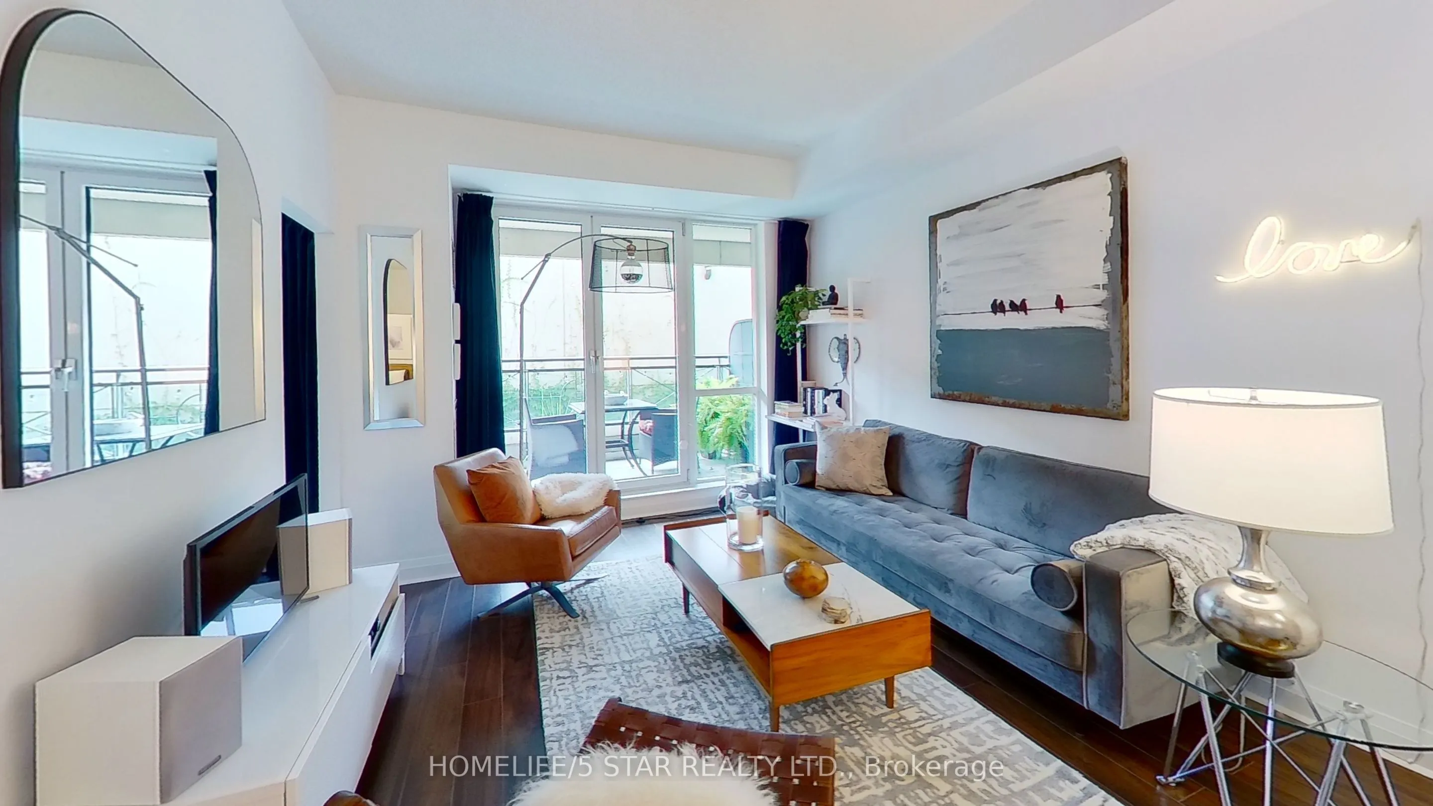 25 SCRIVENER Square, #209