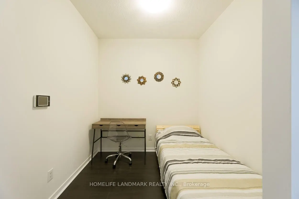 55 bremner Boulevard, #4003