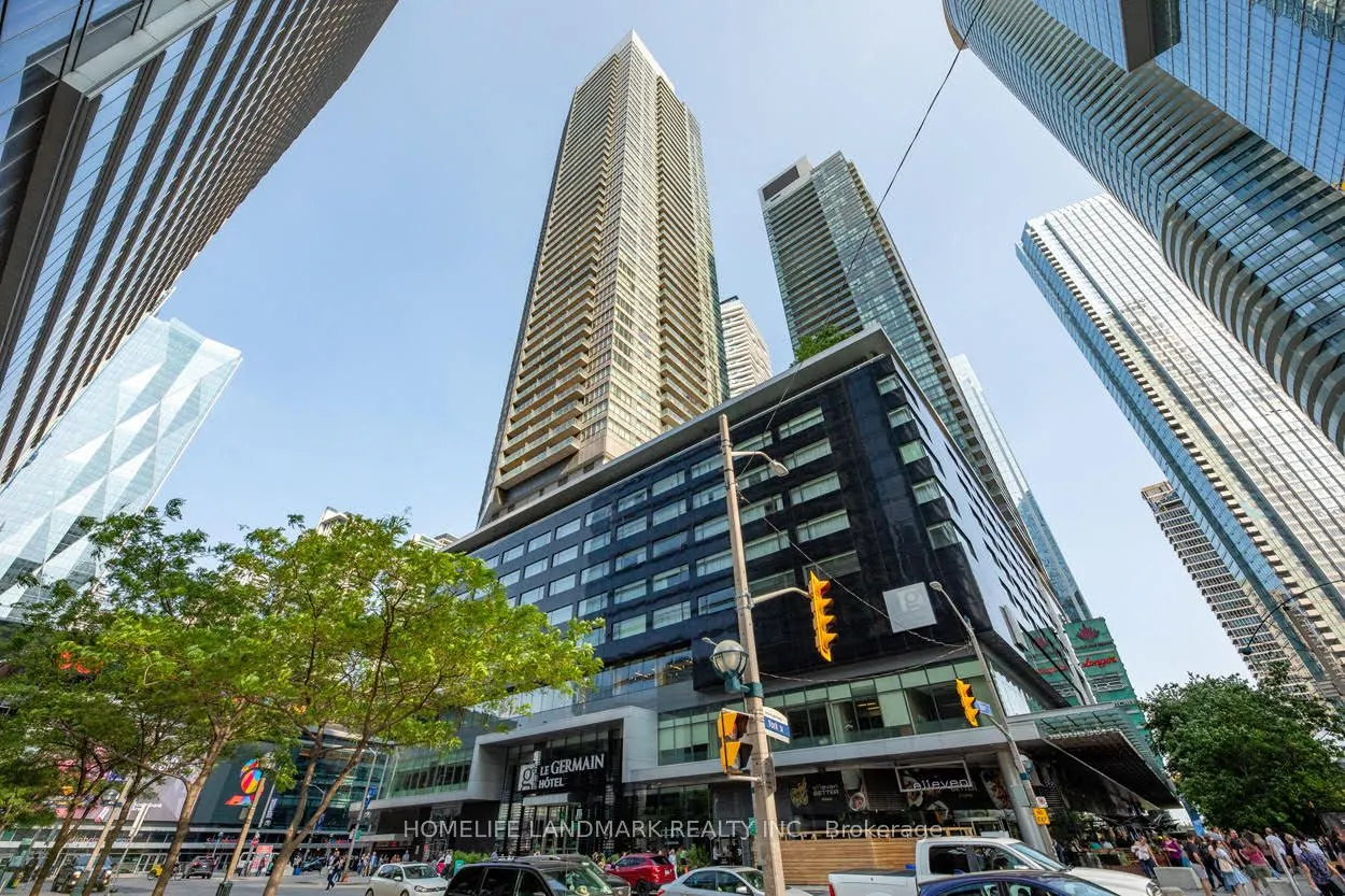 55 bremner Boulevard, #4003