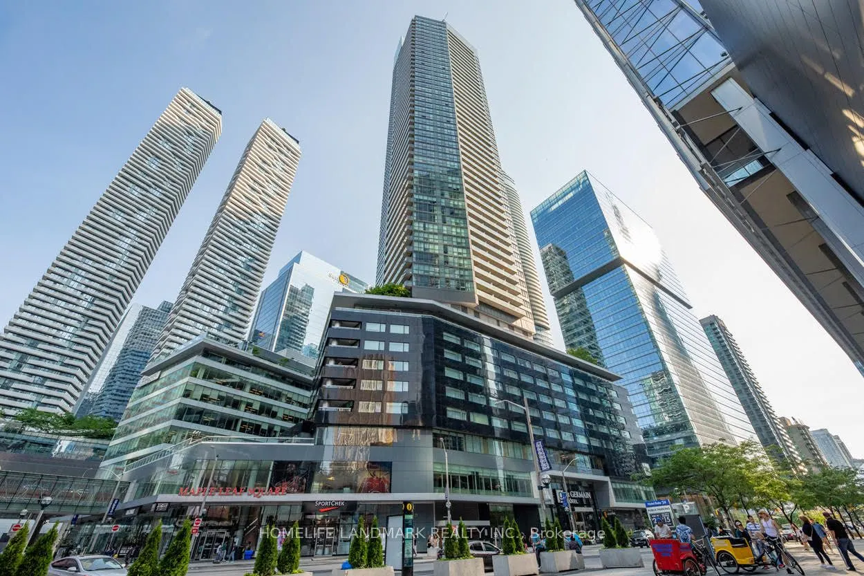 55 bremner Boulevard, #4003