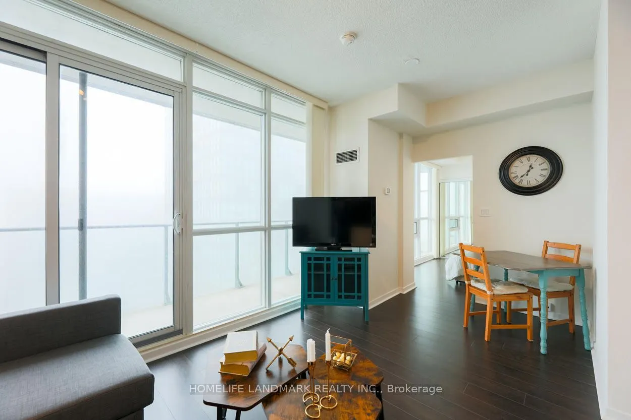 55 bremner Boulevard, #4003