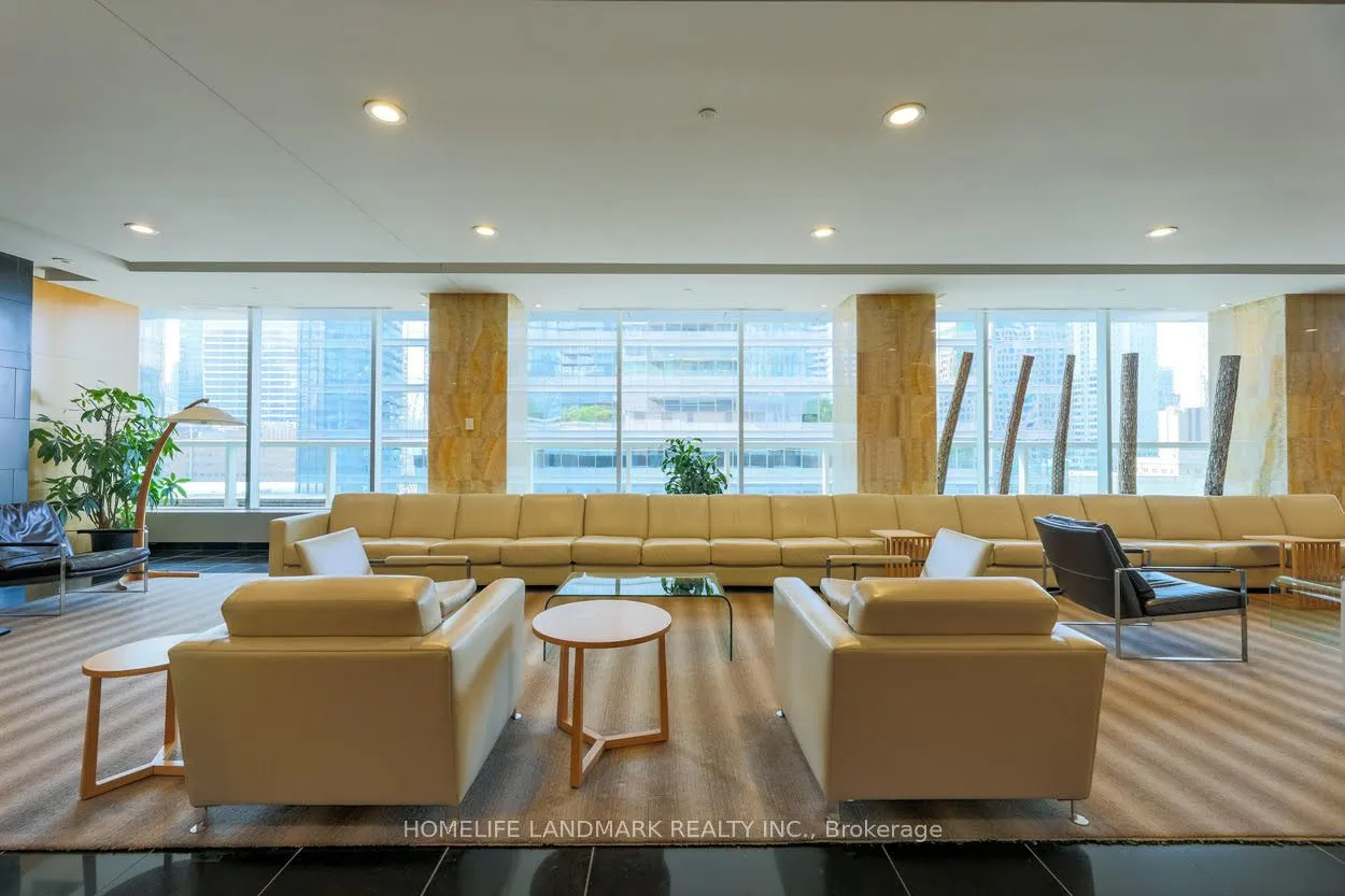 55 bremner Boulevard, #4003