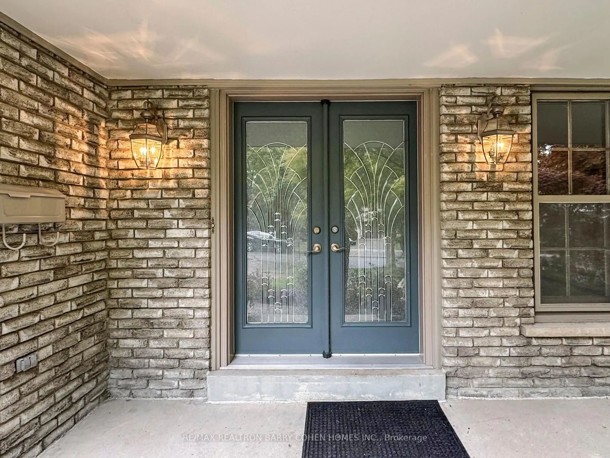 69 Tanbark Crescent
