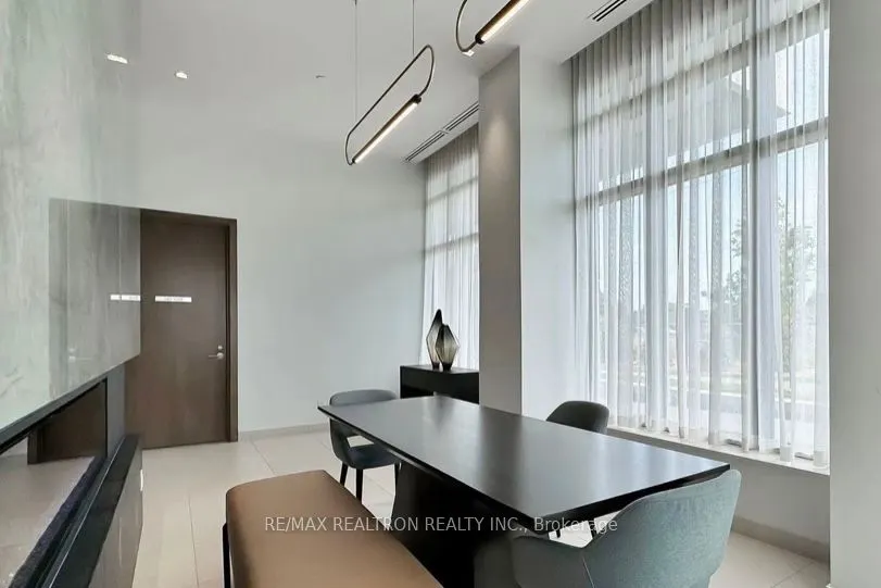 188 Fairview Mall Drive, #225