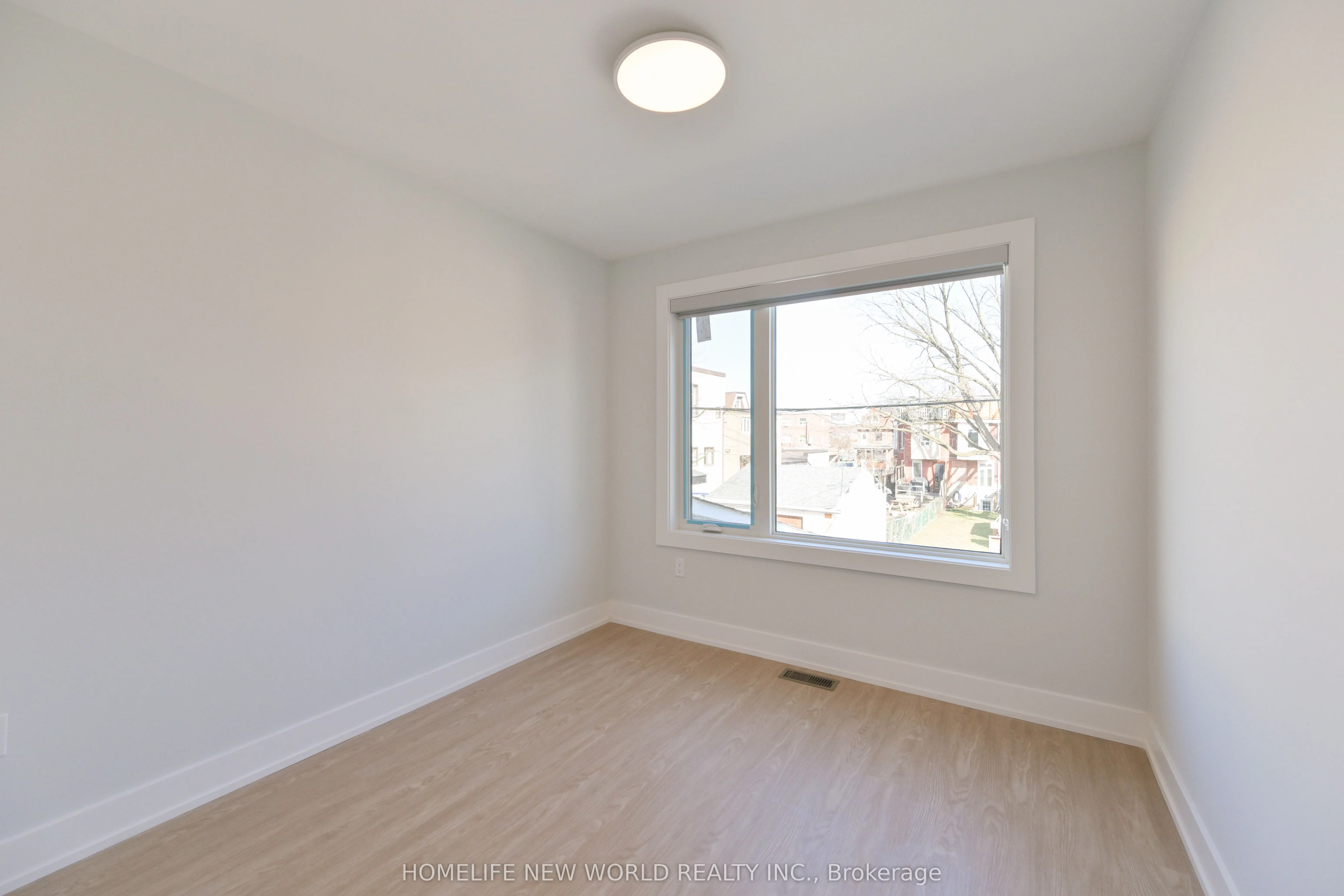 997 Dufferin Street, #Laneway
