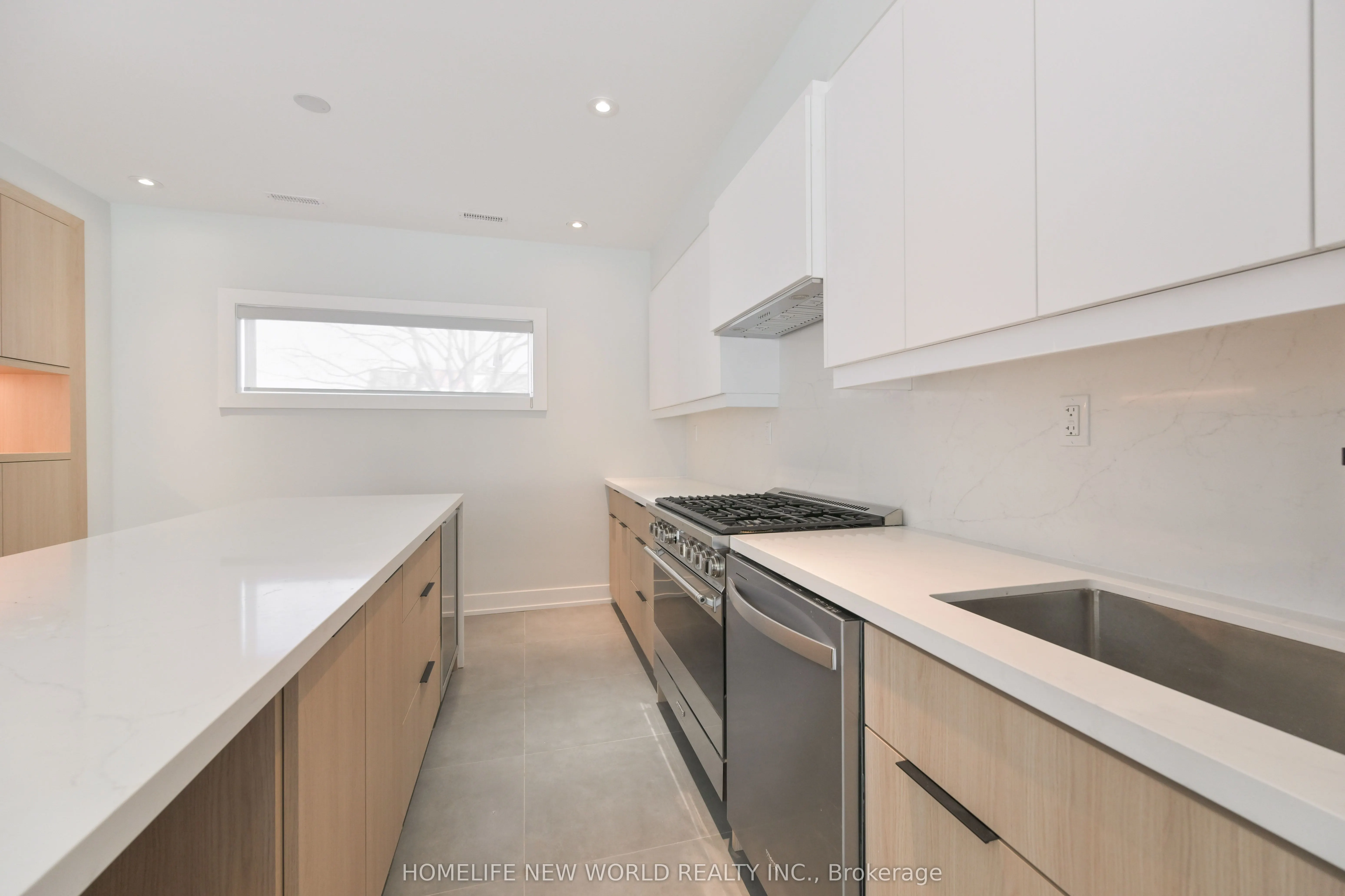 997 Dufferin Street, #Laneway