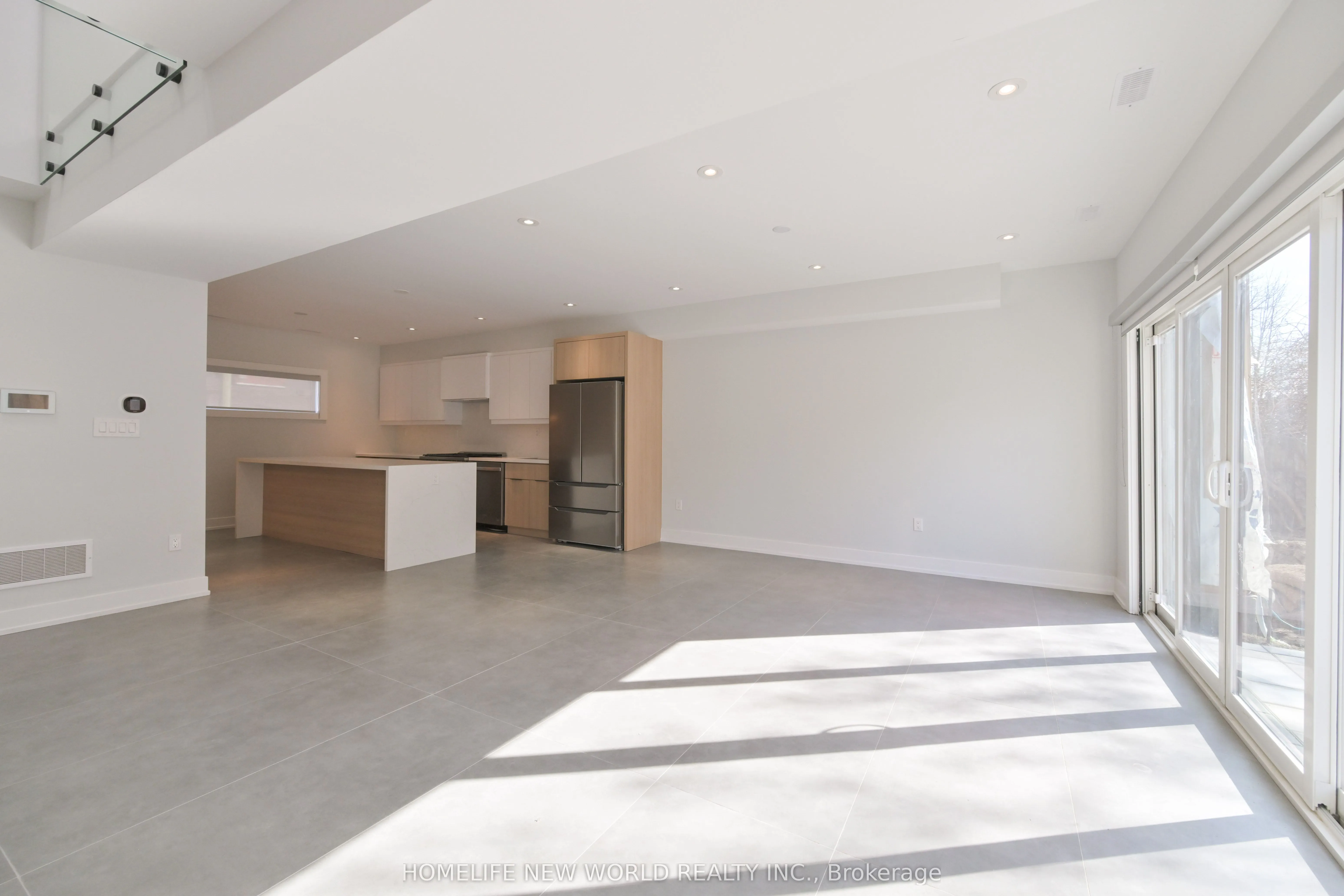 997 Dufferin Street, #Laneway