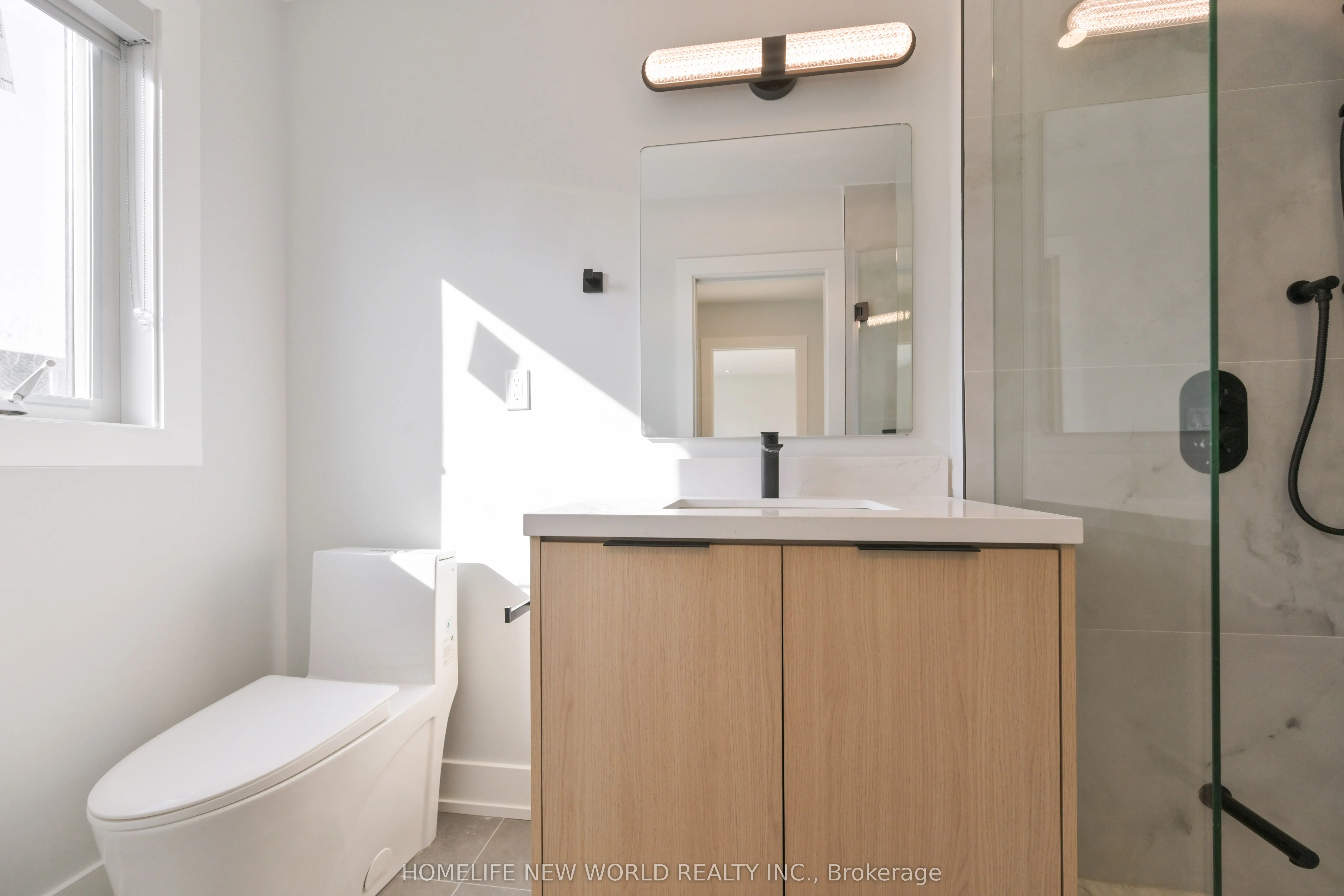 997 Dufferin Street, #Laneway