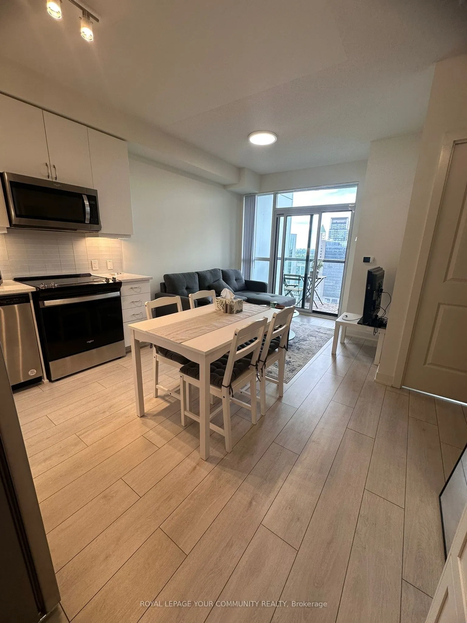 4955 Yonge Street, #2818