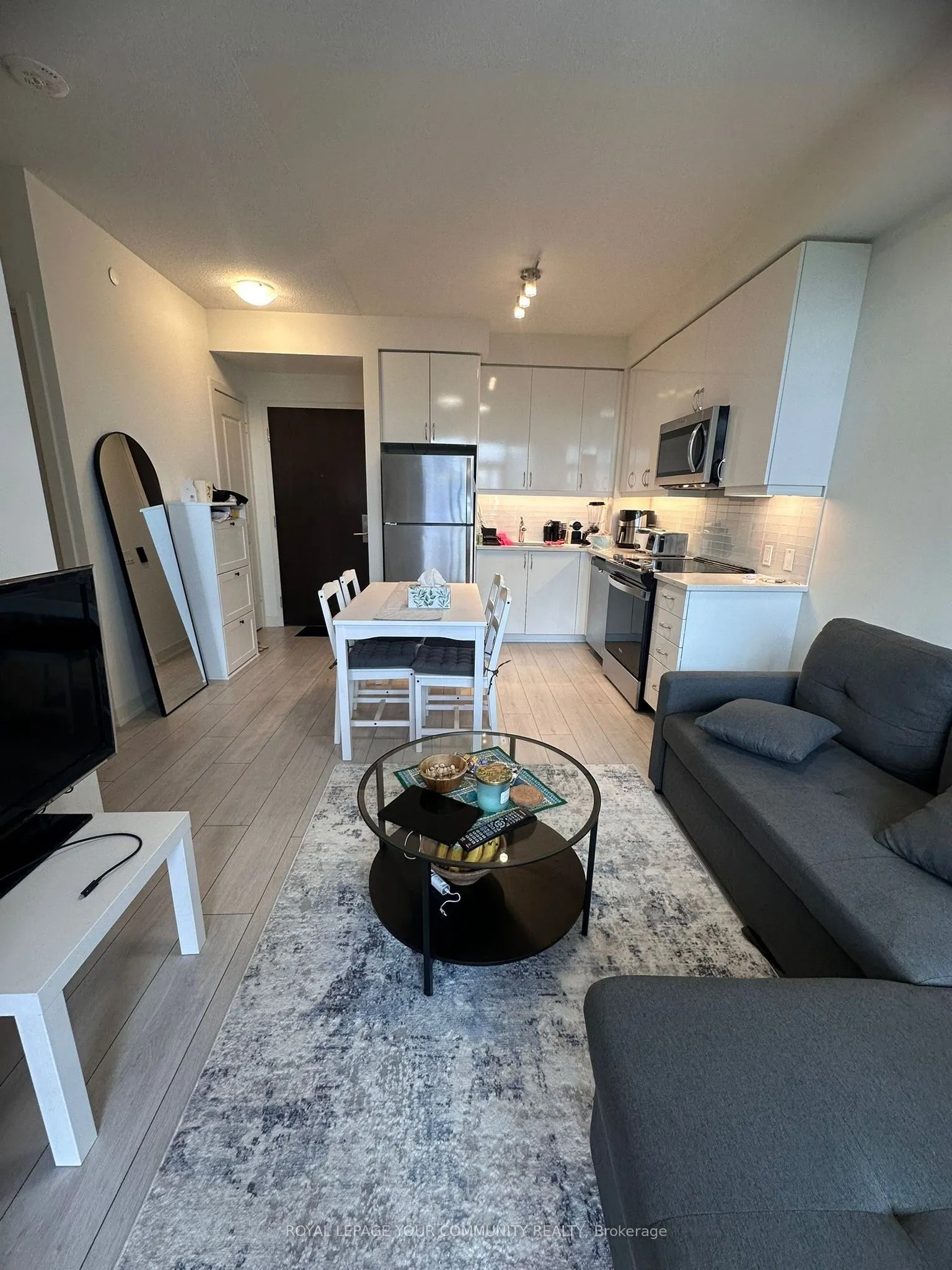 4955 Yonge Street, #2818