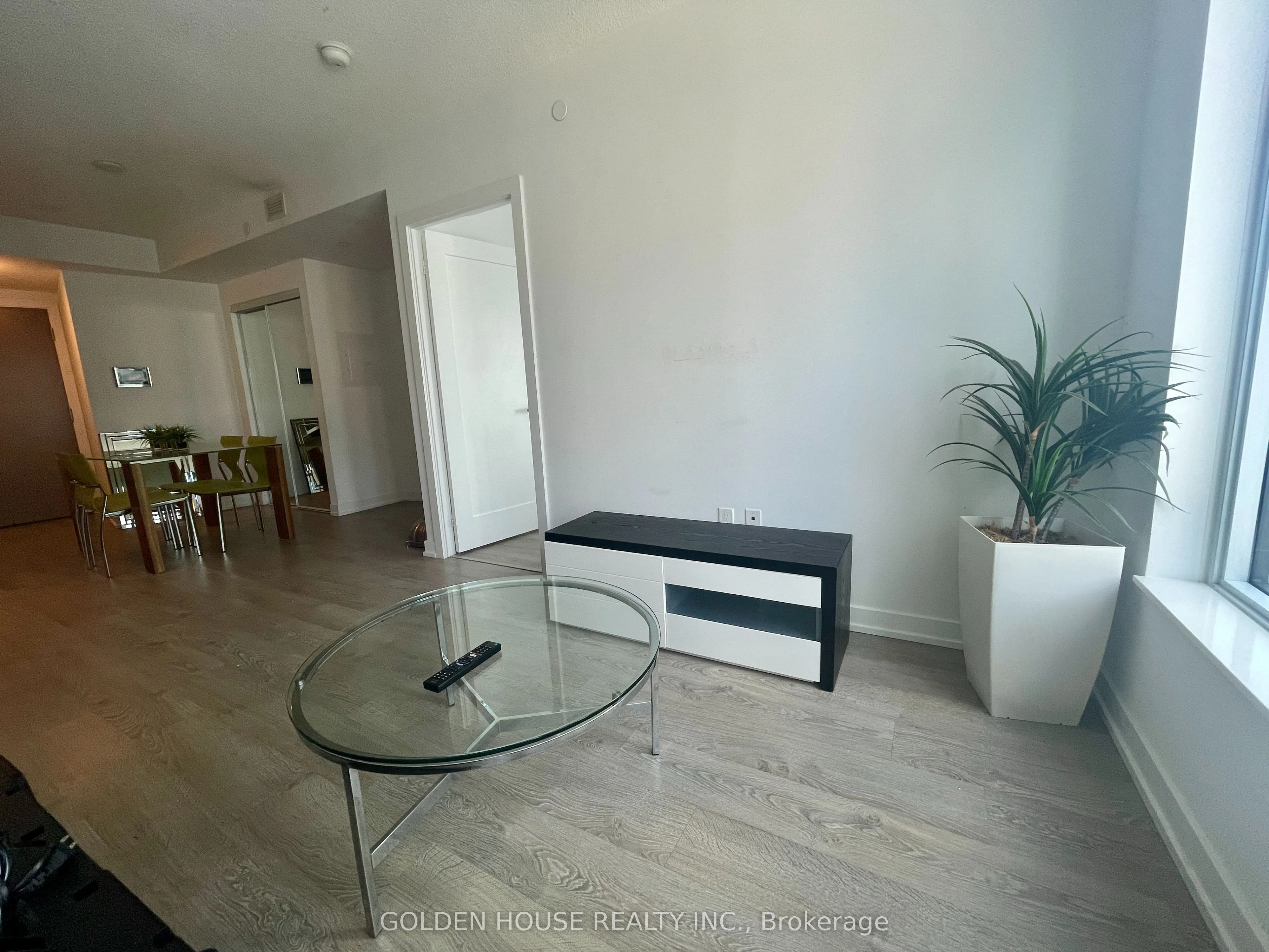 10 York Street, #1602