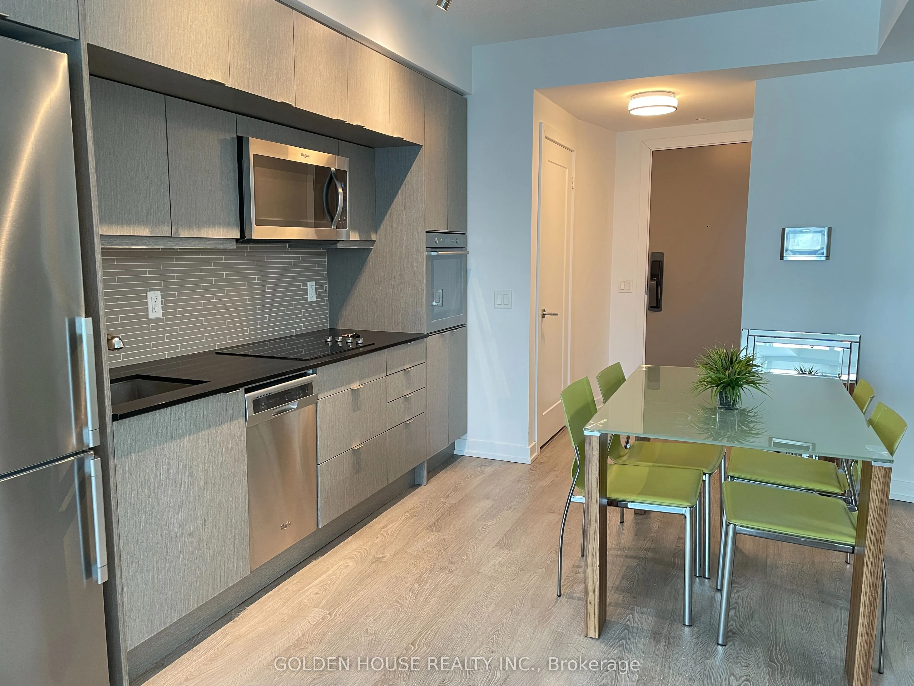 10 York Street, #1602