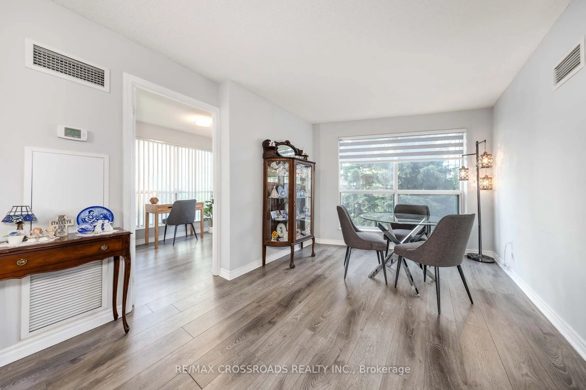 7 Lorraine Drive, #203