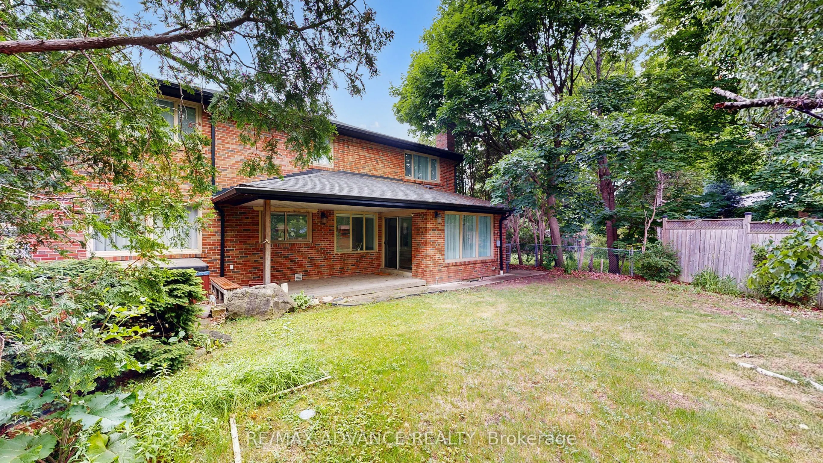 9 Carluke Crescent