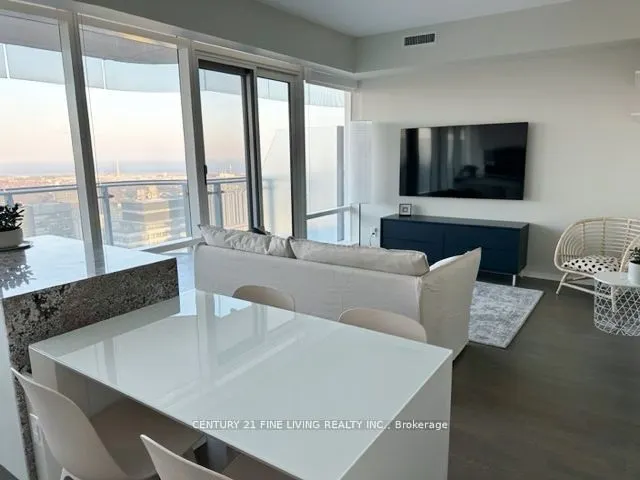 1 Bloor Street E, #6202