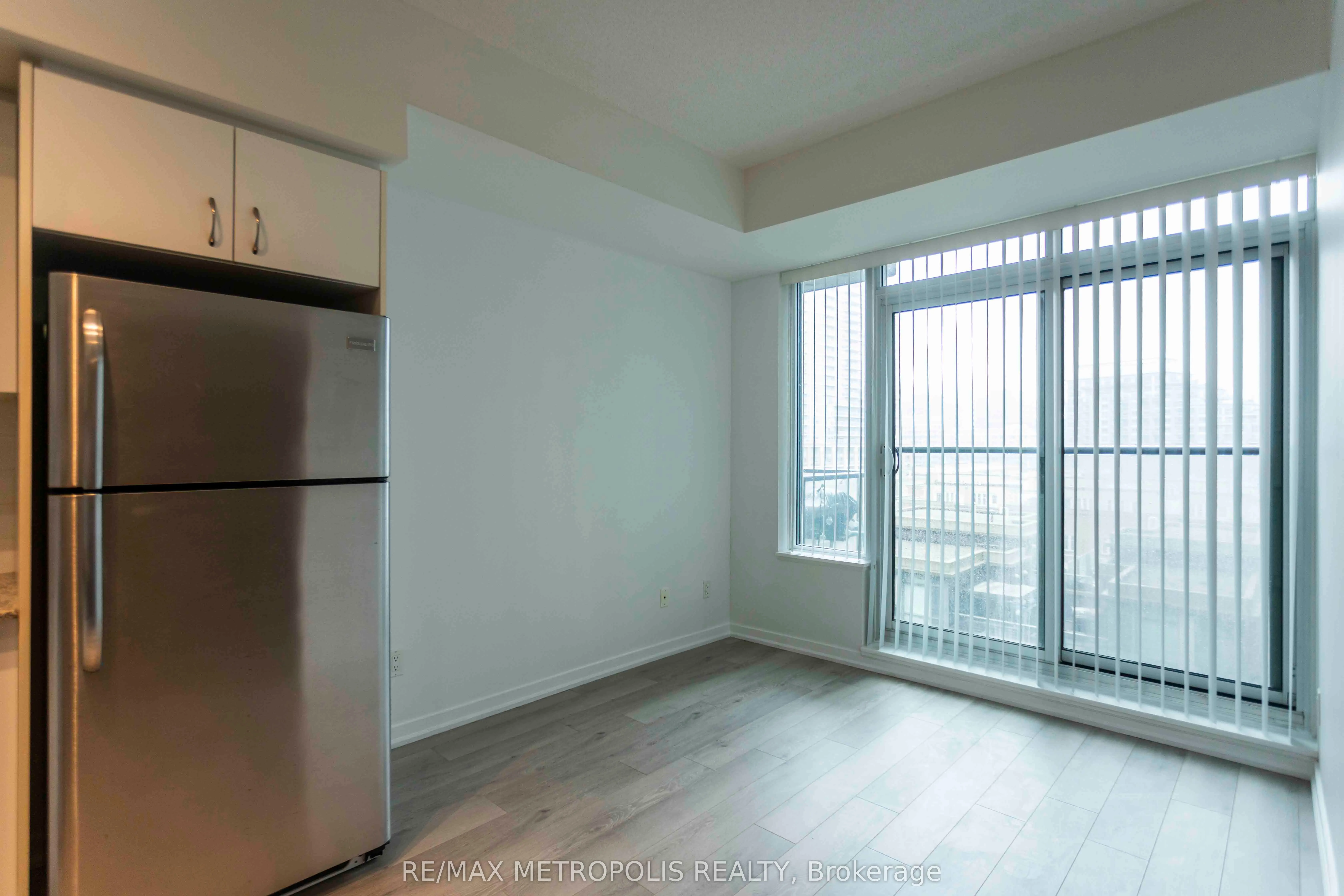 55 East Liberty Street, #717
