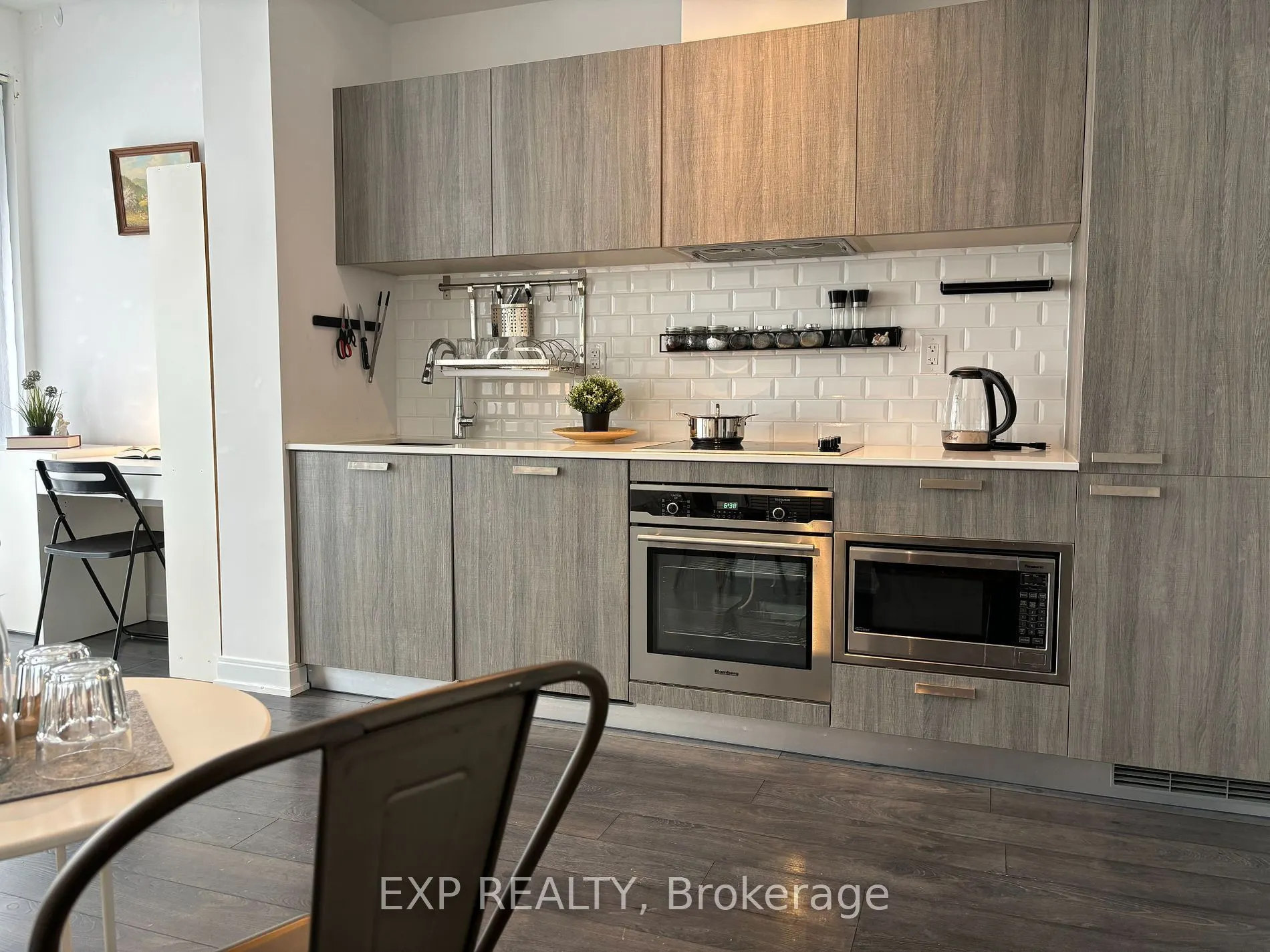 50 Charles Street E, #4410