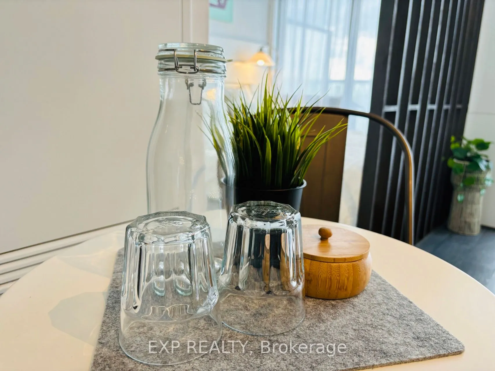 50 Charles Street E, #4410