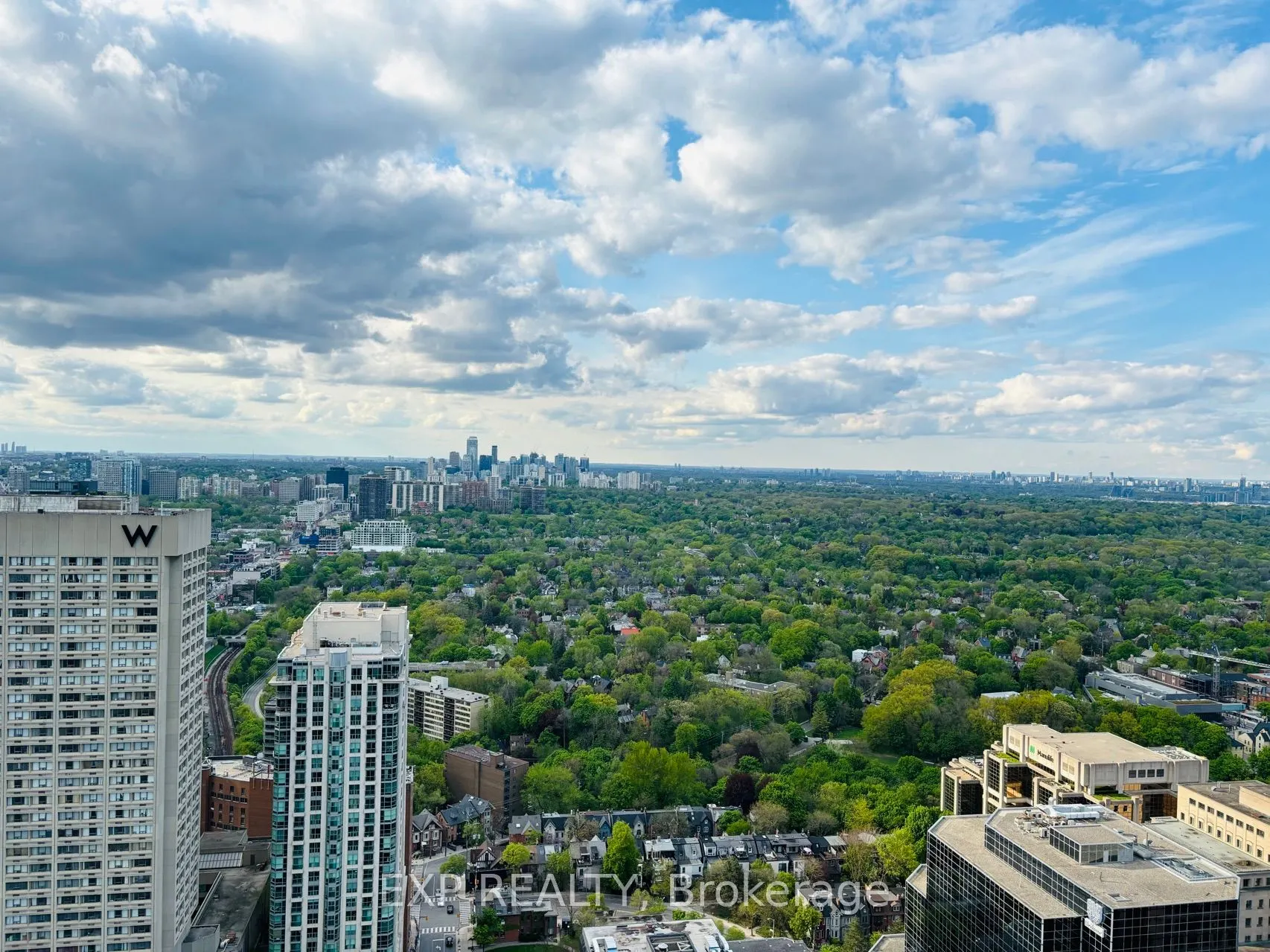 50 Charles Street E, #4410