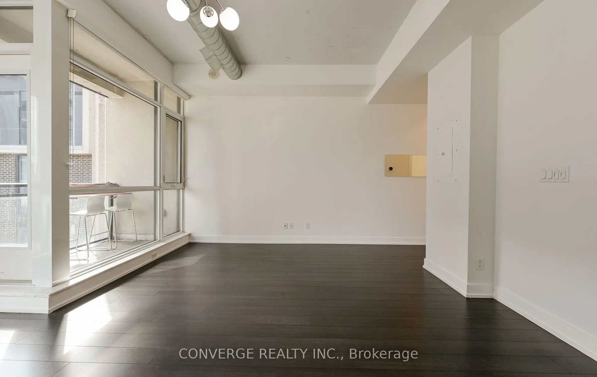 75 The Donway W, #203