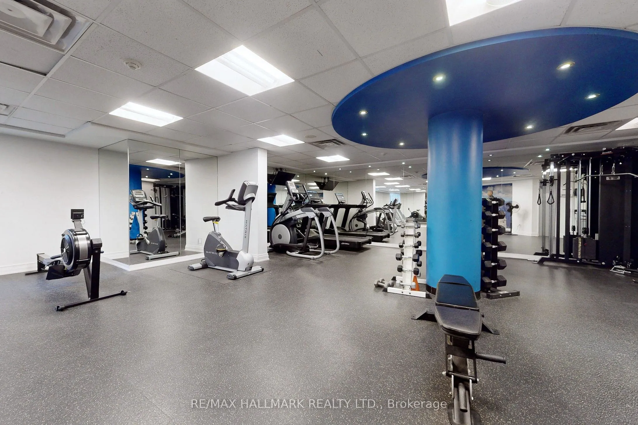 85 Bloor Street E, #1403
