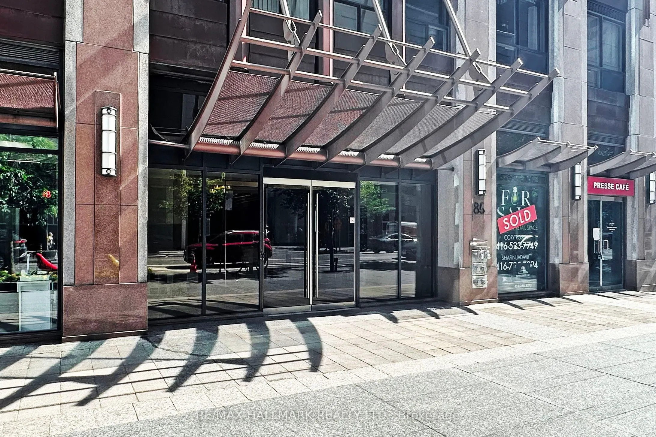 85 Bloor Street E, #1403
