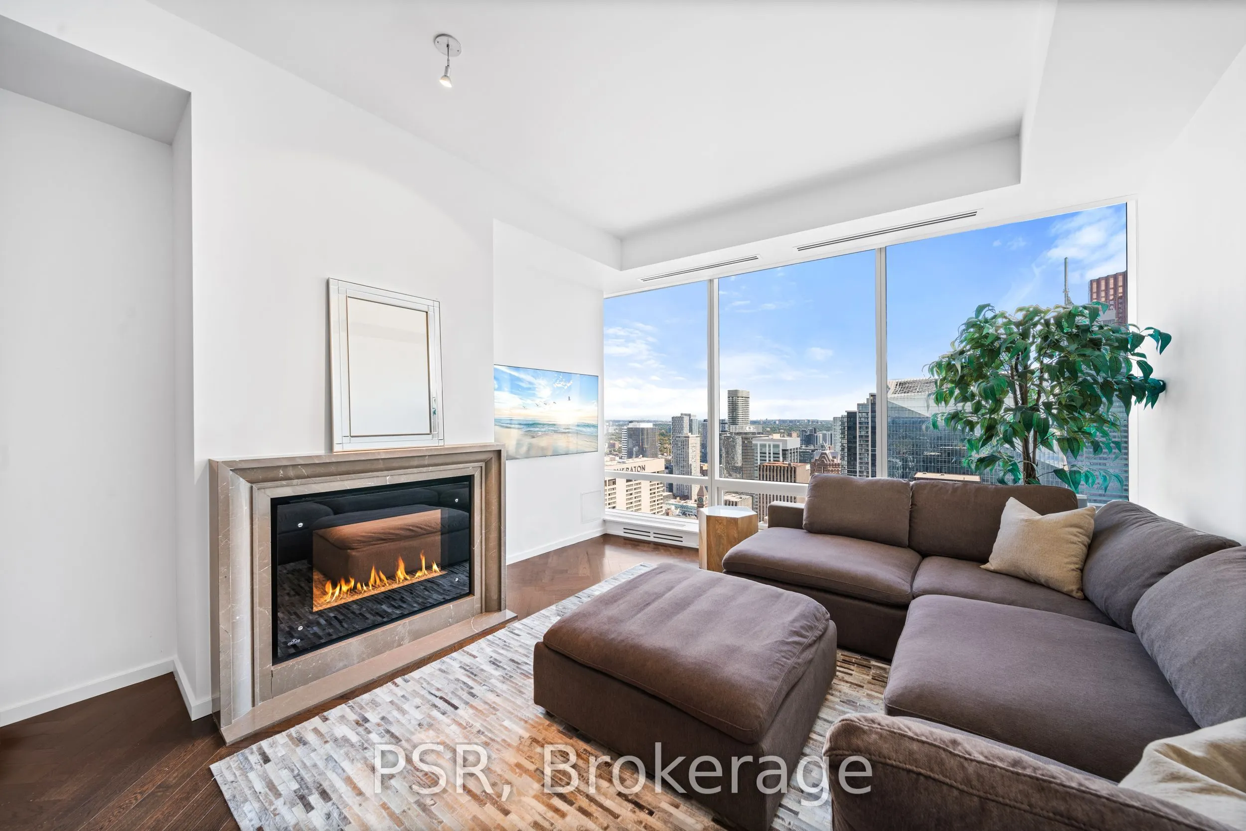 180 University Avenue, #5405