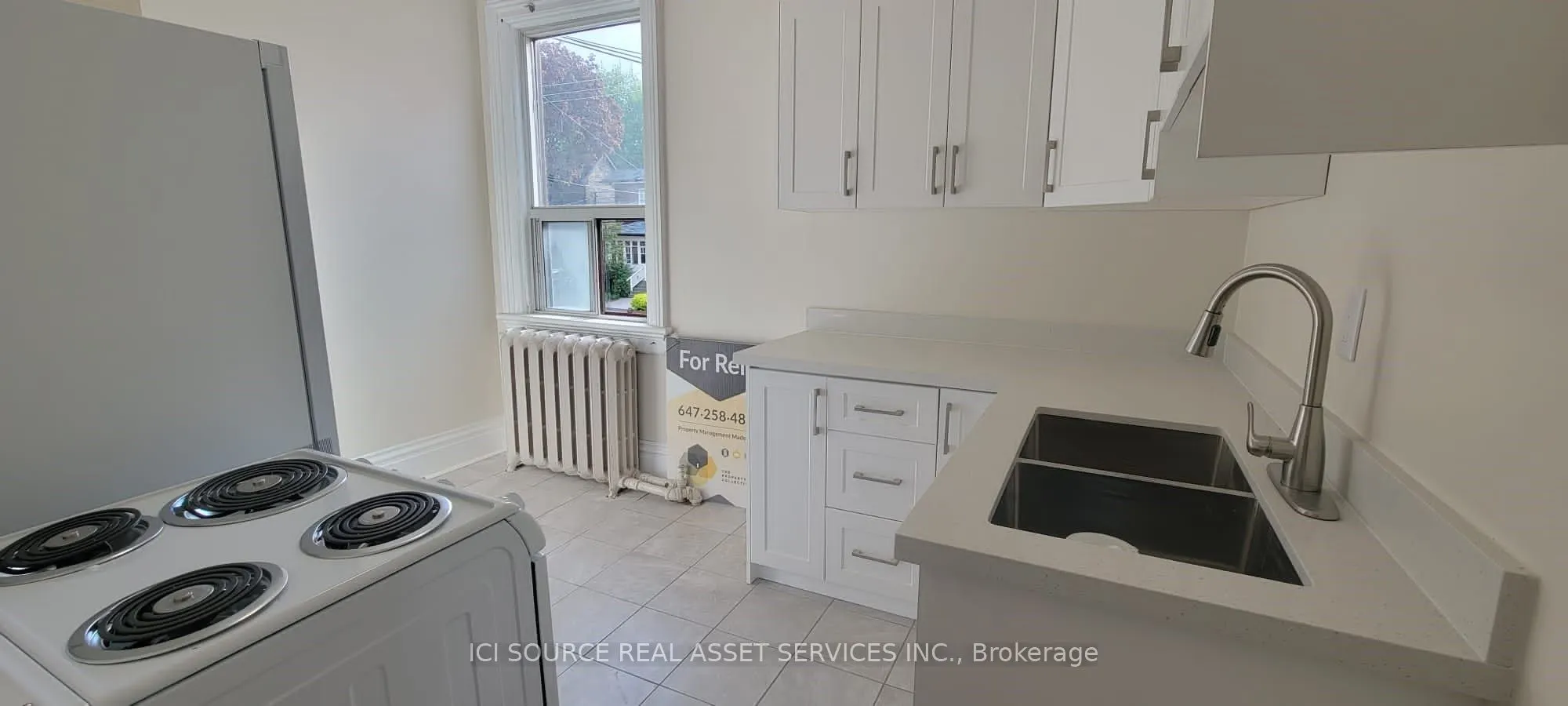 360 Gerrard Street E, #Upper