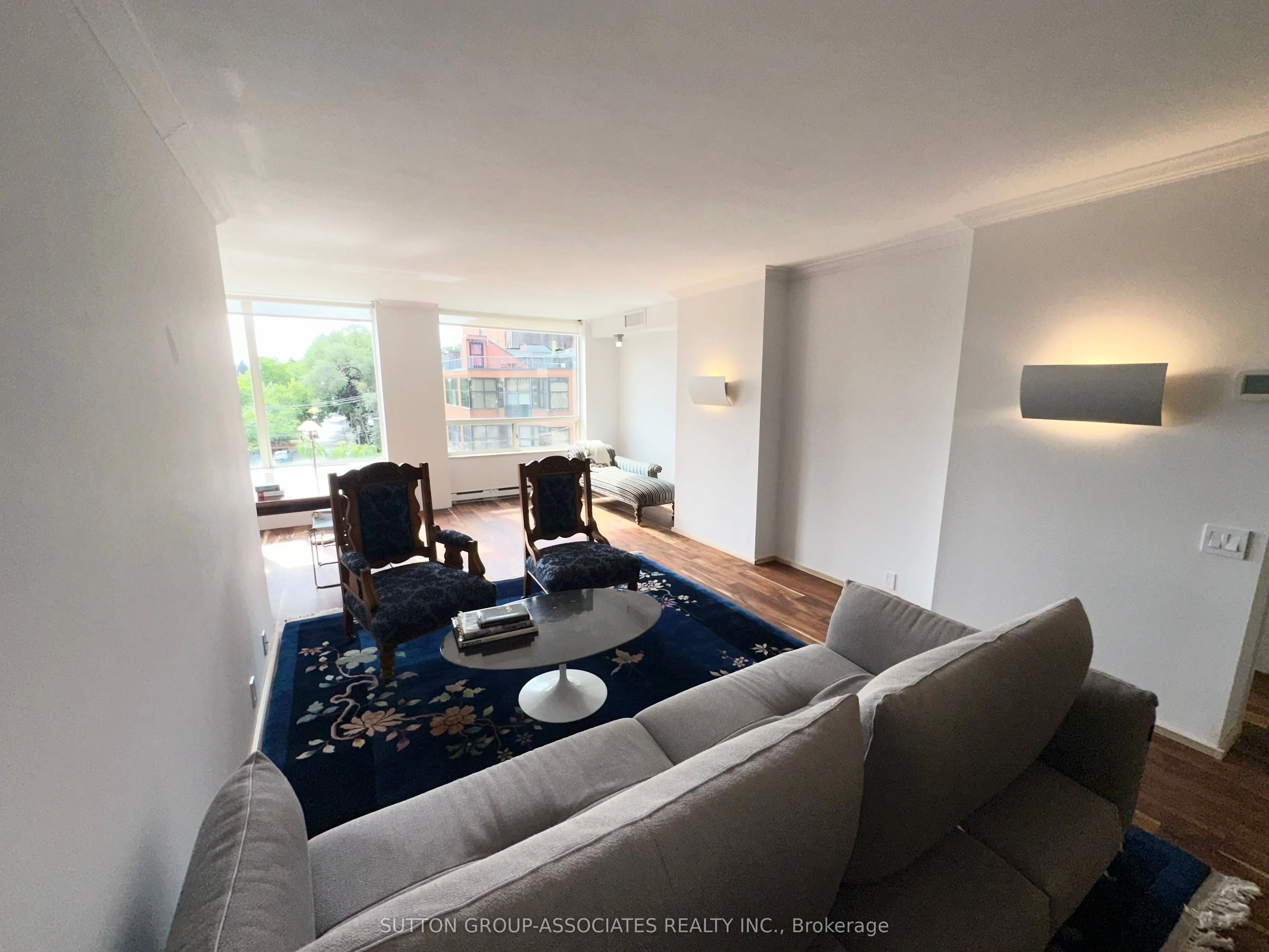 1177 Yonge Street, #401