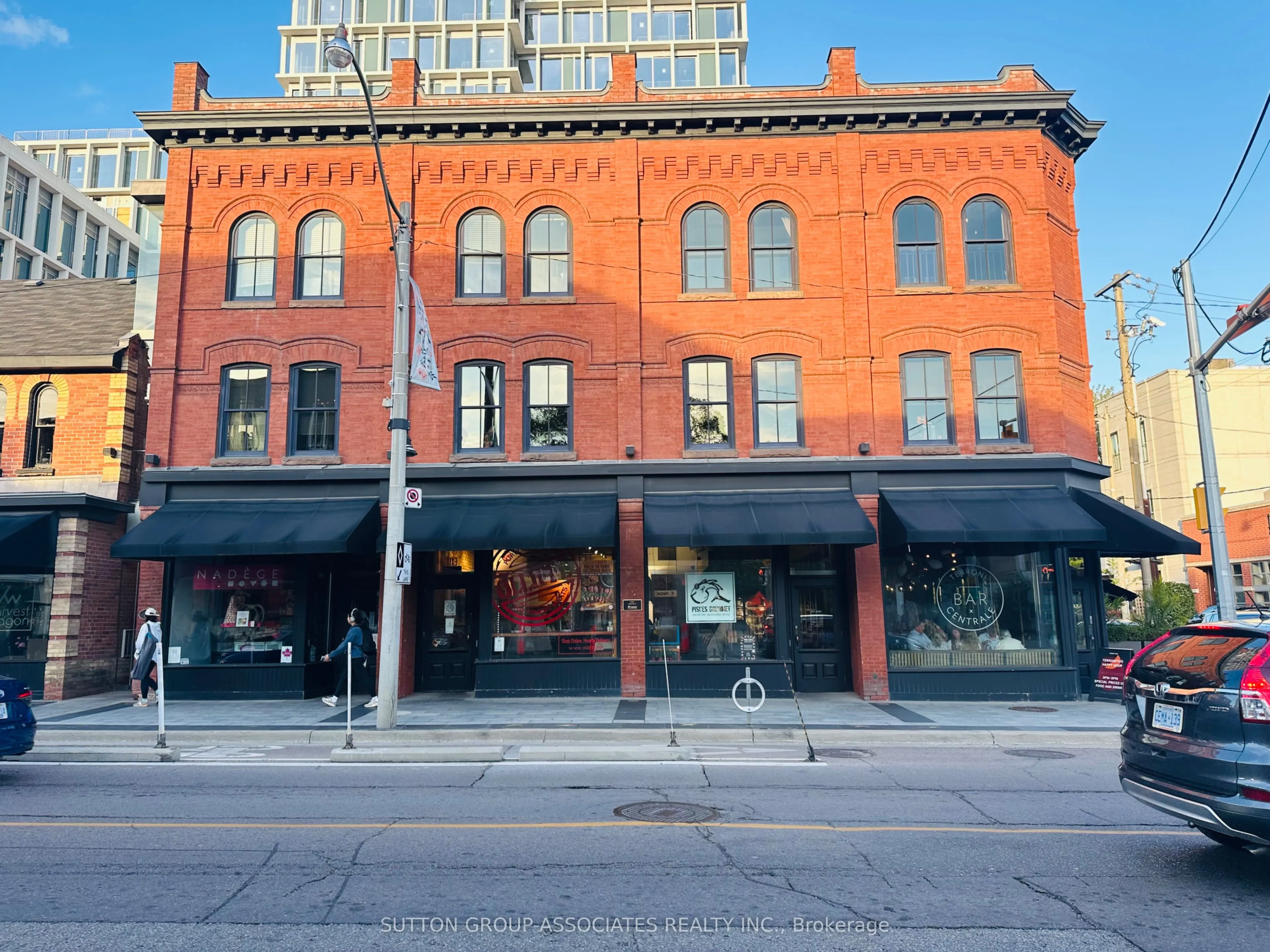 1177 Yonge Street, #401