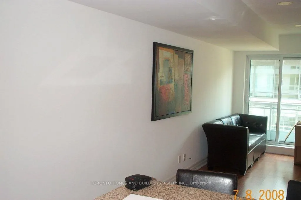 8 Scollard Street, #1007