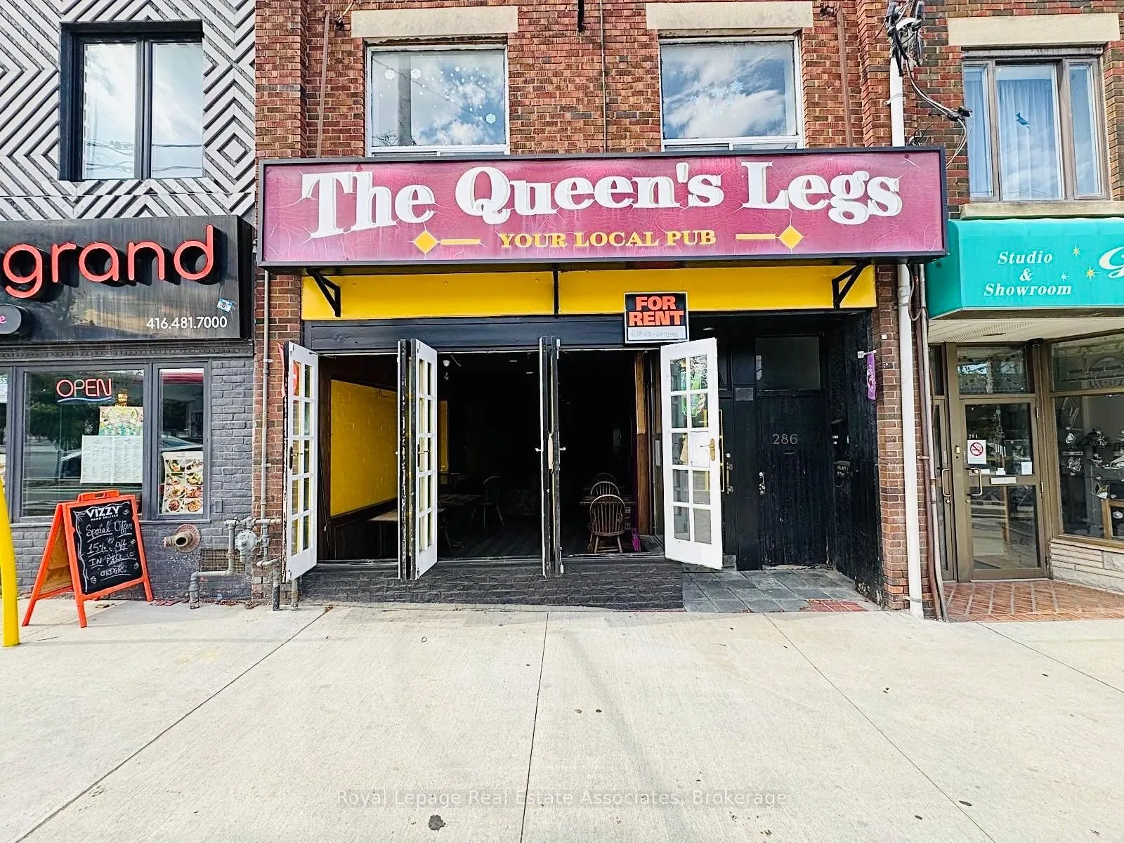286 Eglinton Avenue W, #Main Level