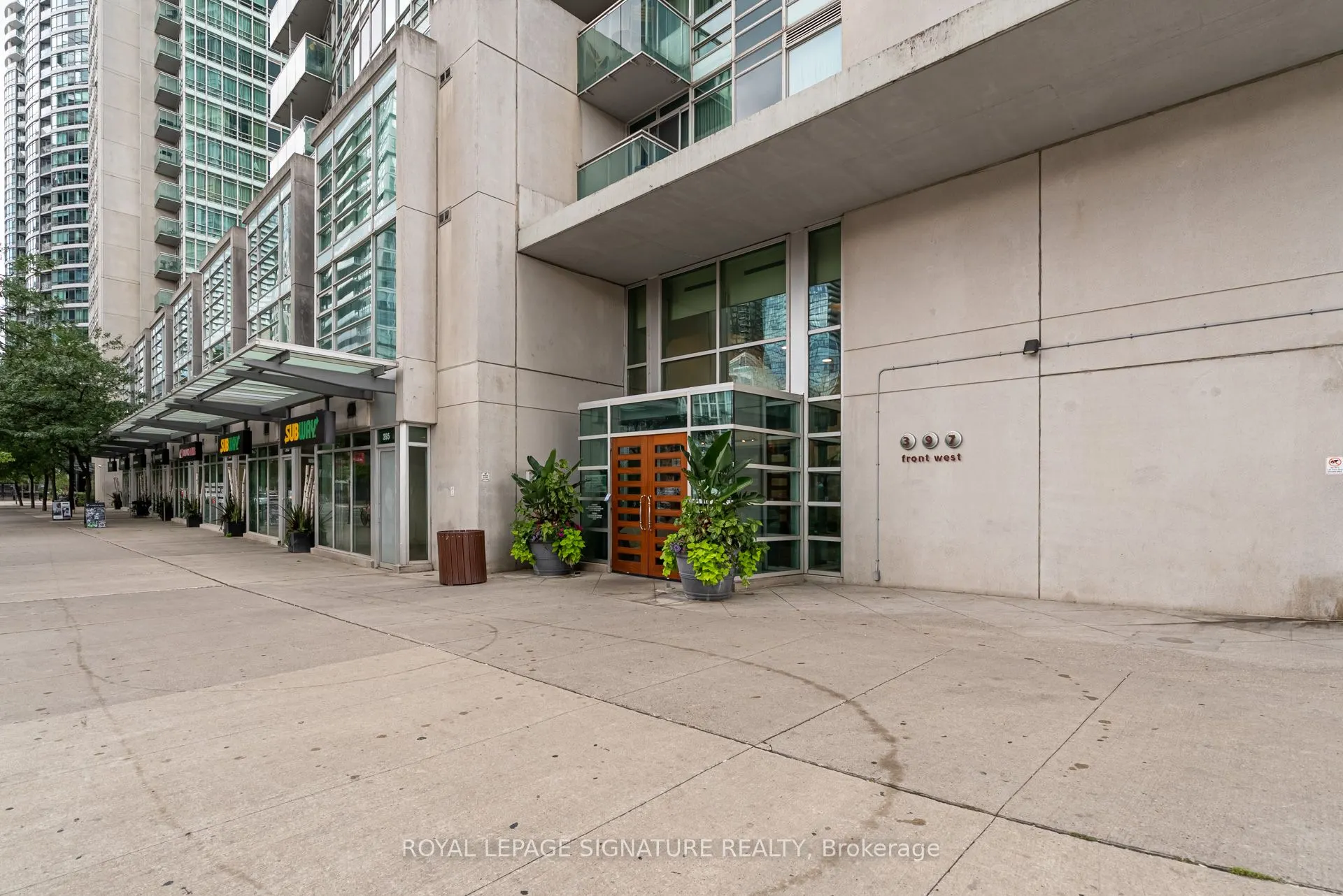 397 Front Street W, #3909