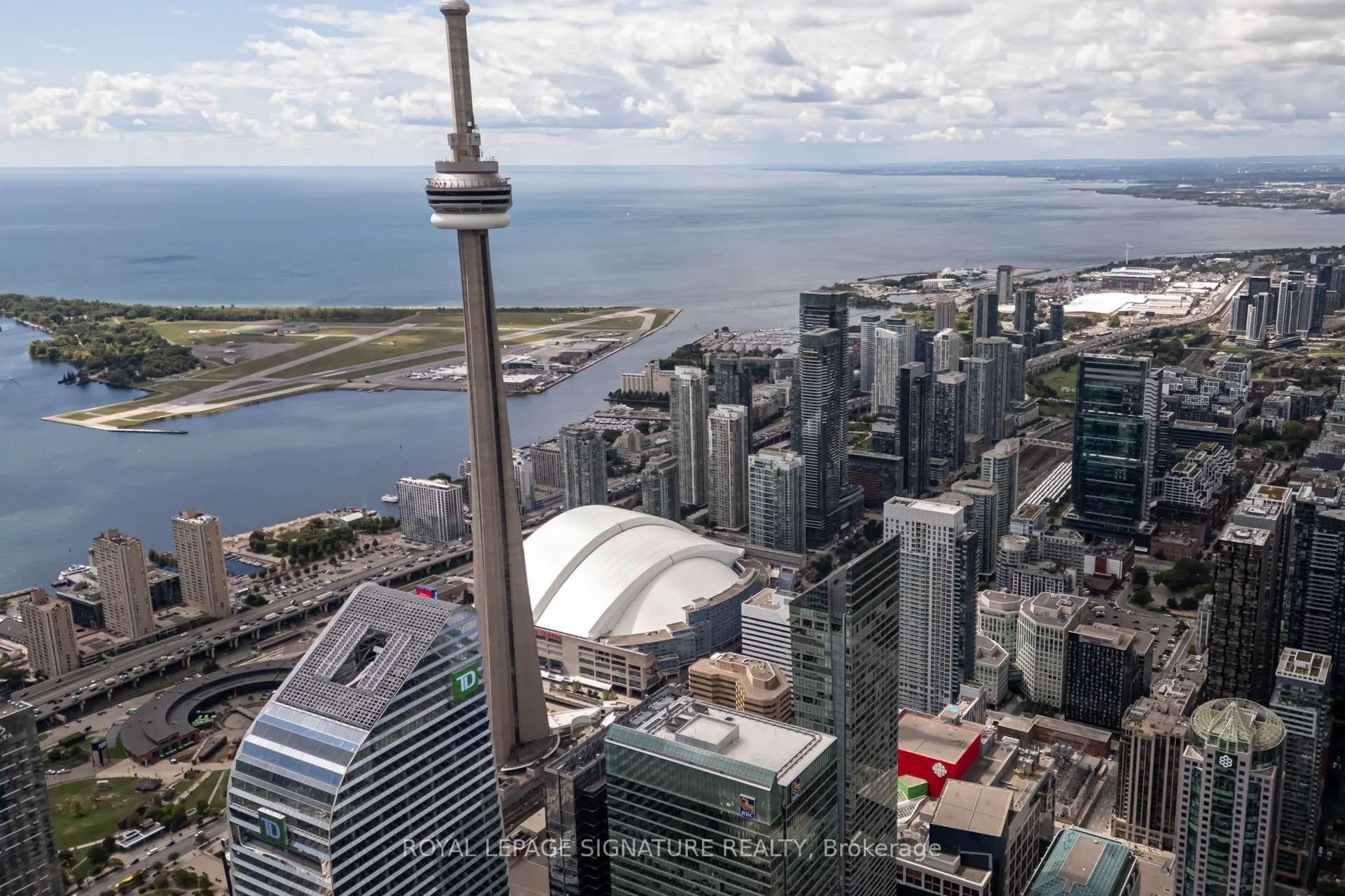 397 Front Street W, #3909