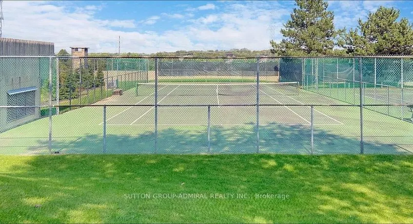 85 Skymark Drive, #801