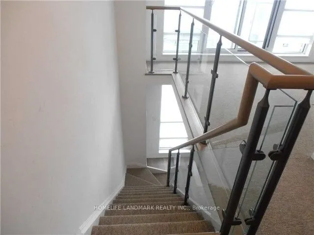 2015 Sheppard Avenue E, #319