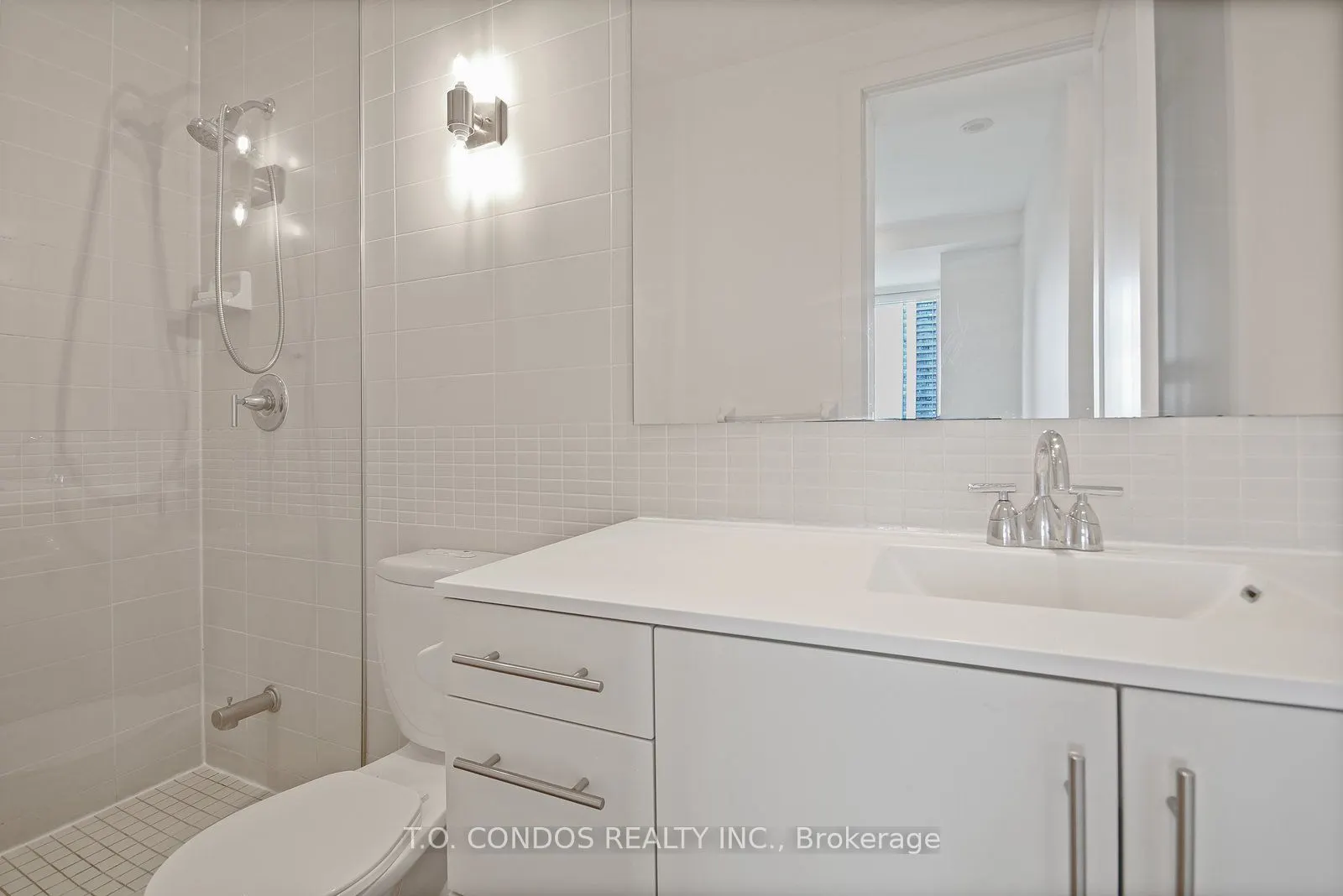 120 Homewood Avenue, #523