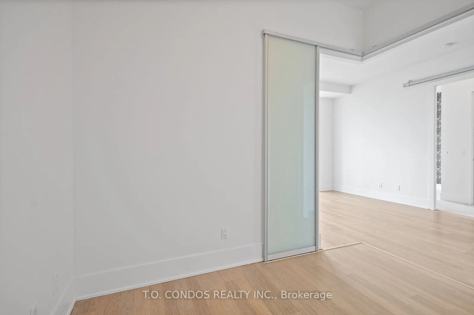 120 Homewood Avenue, #523
